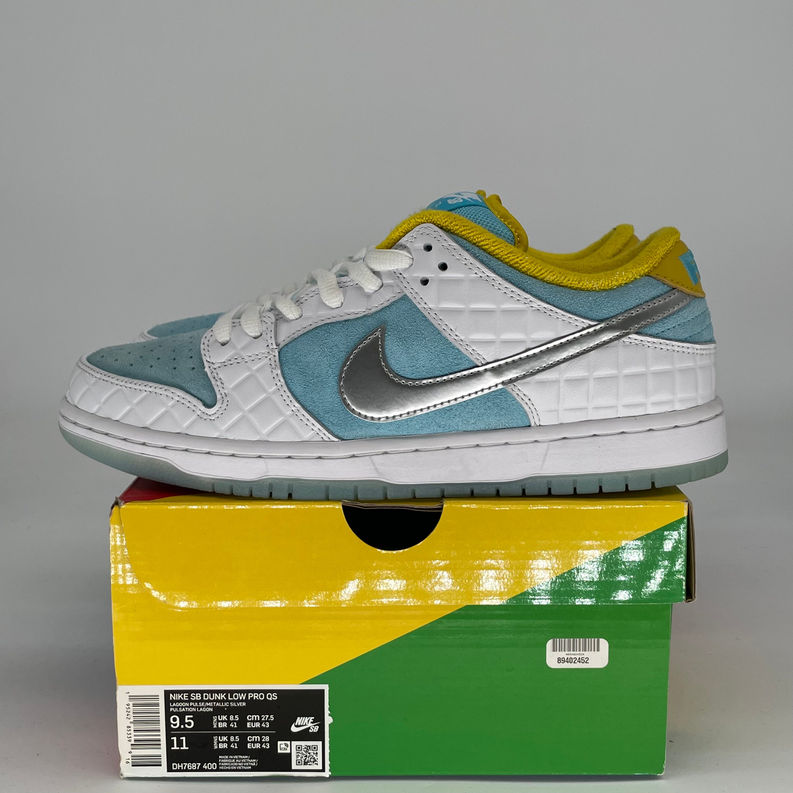 NIKE SB DUNK LOW FTC LAGOON PULSE DH7687-400 SIZE 9.5/11W