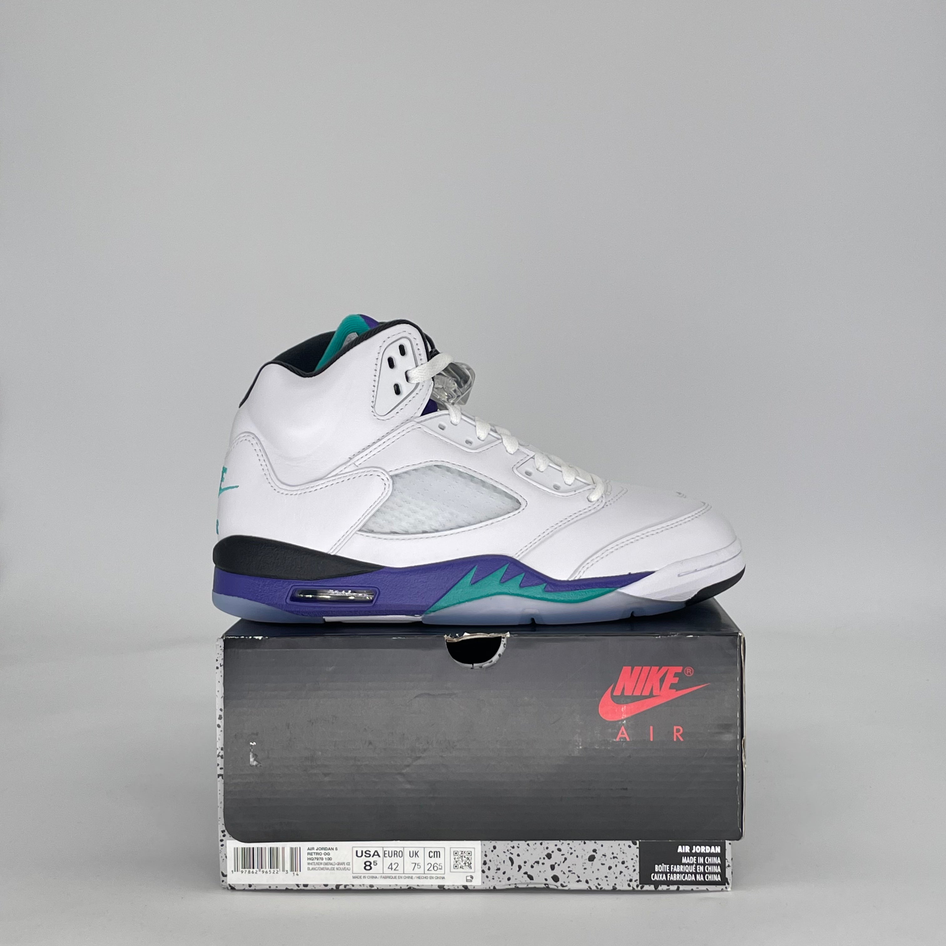 AIR JORDAN 5 GRAPE HQ7978-100 SIZE 8.5/10W