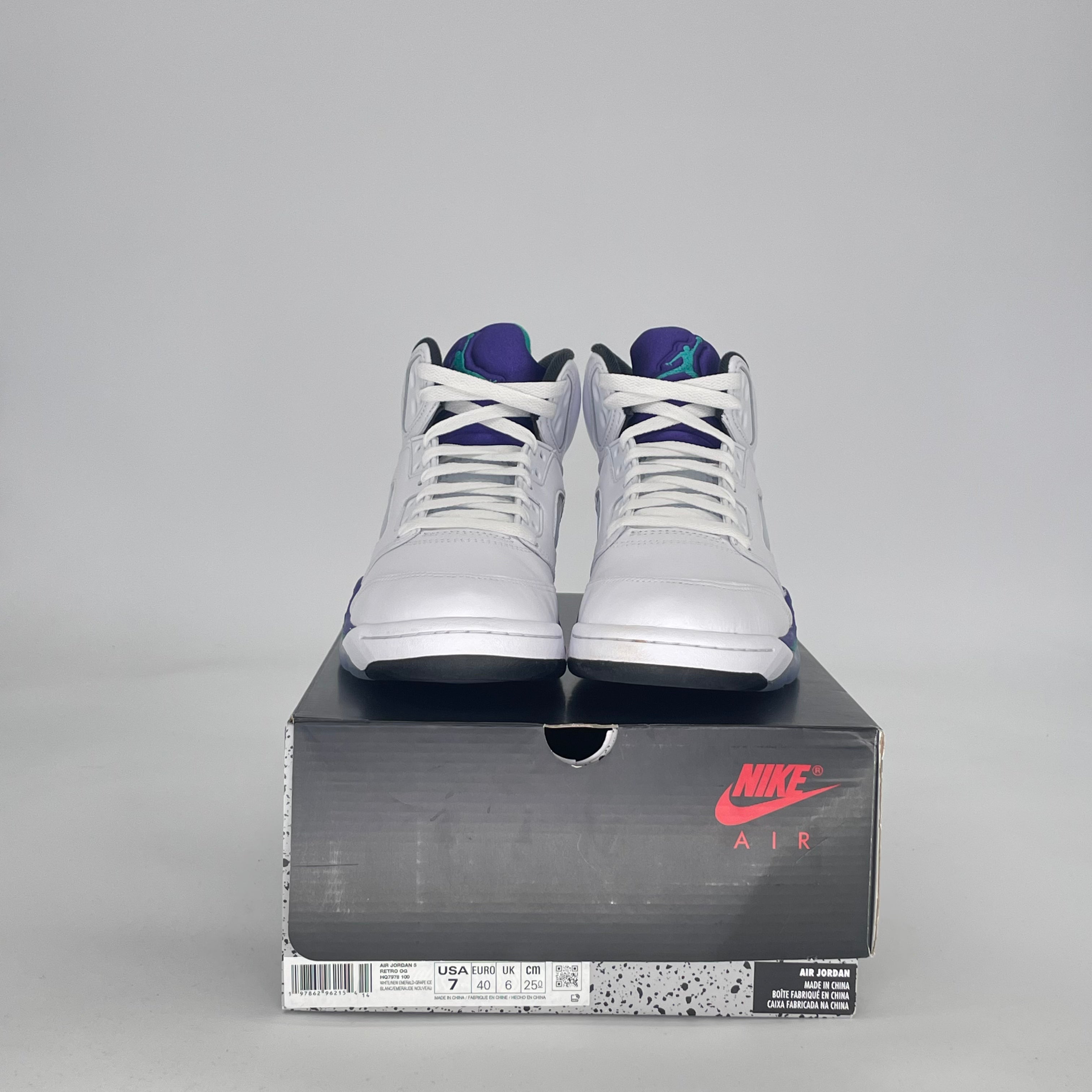 AIR JORDAN 5 GRAPE HQ7978-100 SIZE 7/8.5W GS