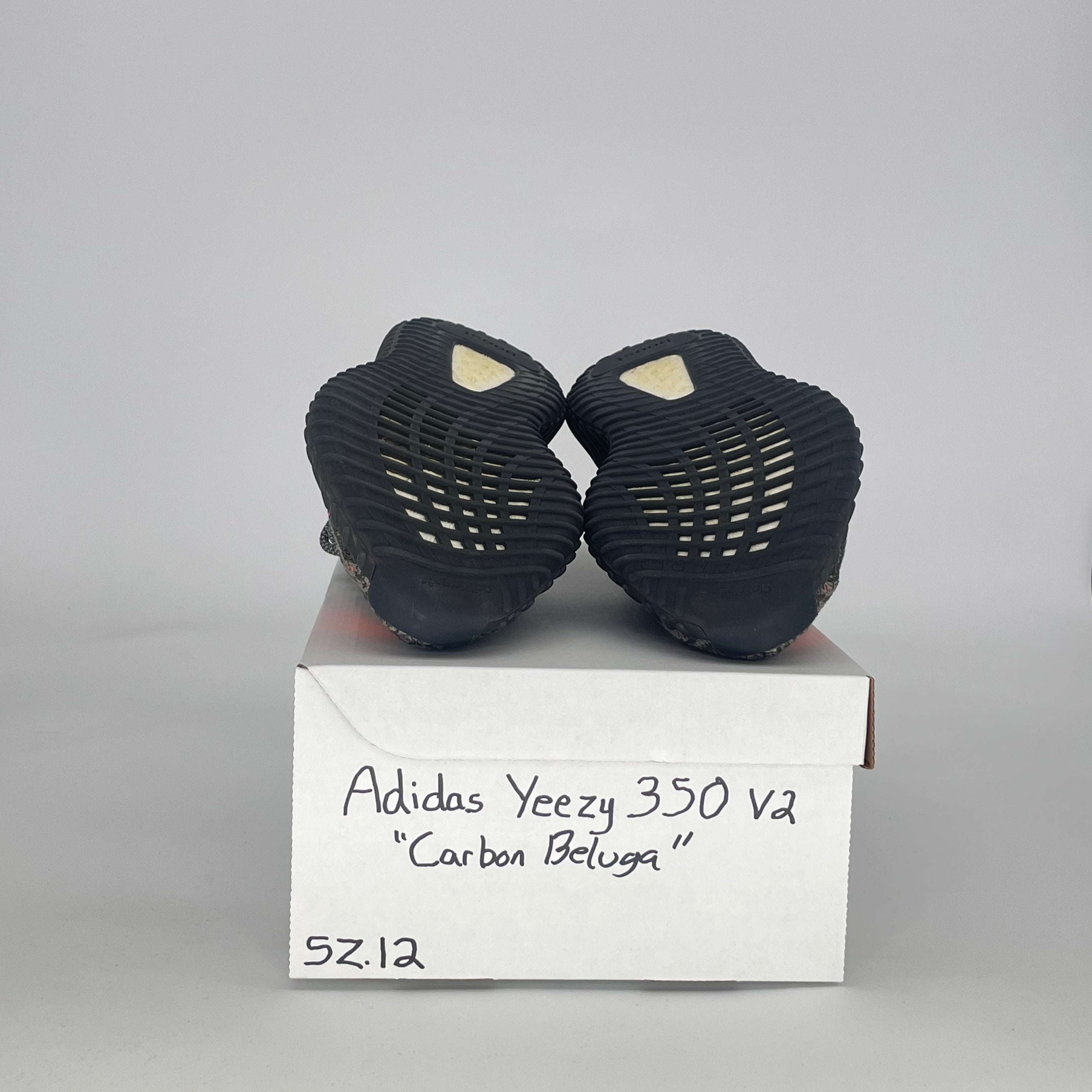 ADIDAS YEEZY BOOST 350 V2 CARBON BELUGA HQ7045 SIZE 12/13.5W
