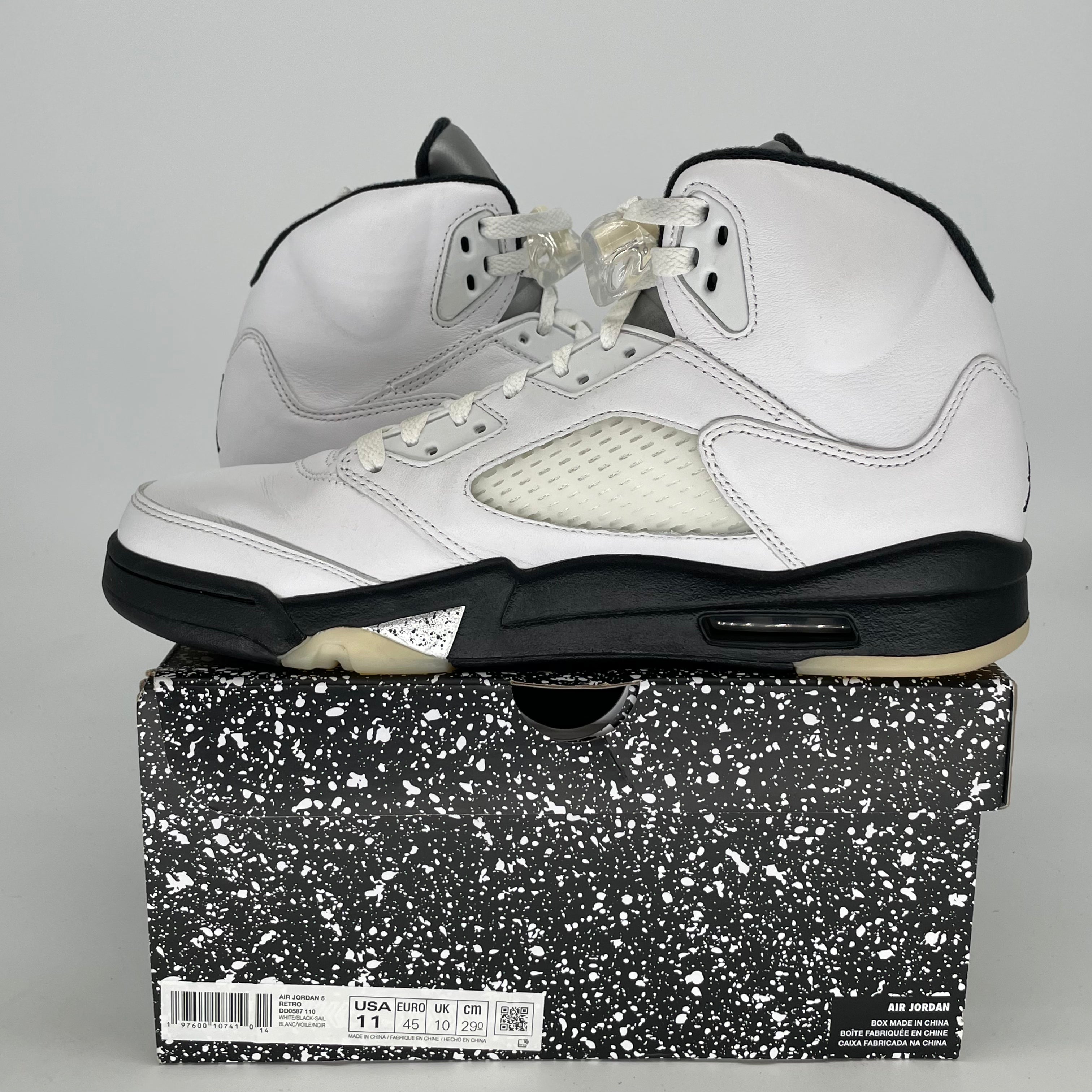 AIR JORDAN 5 REVERSE METALLIC DD0587-110 SIZE 11/12.5W