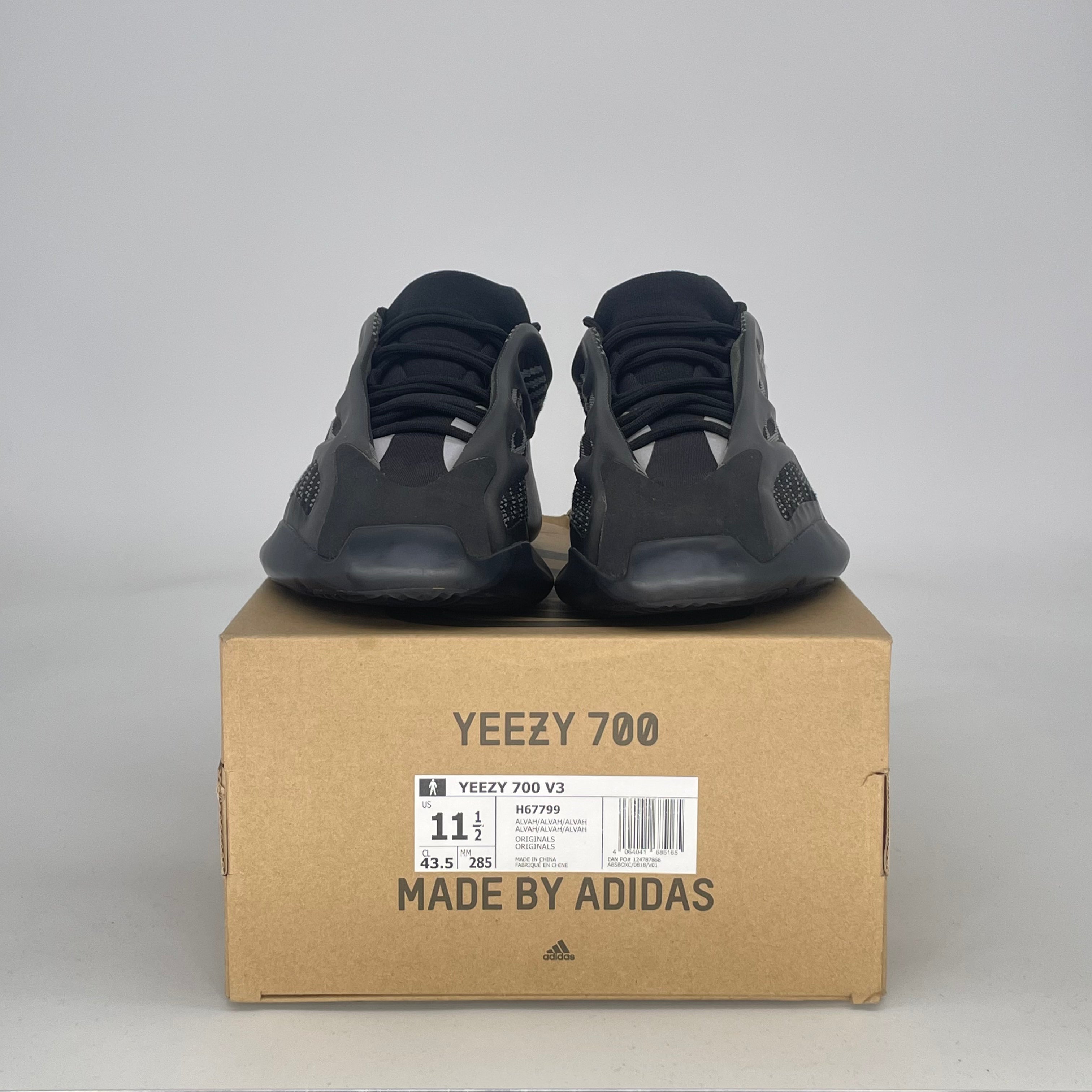 ADIDAS YEEZY 700 V3 ALVAH H67799 SIZE 11.5/13W