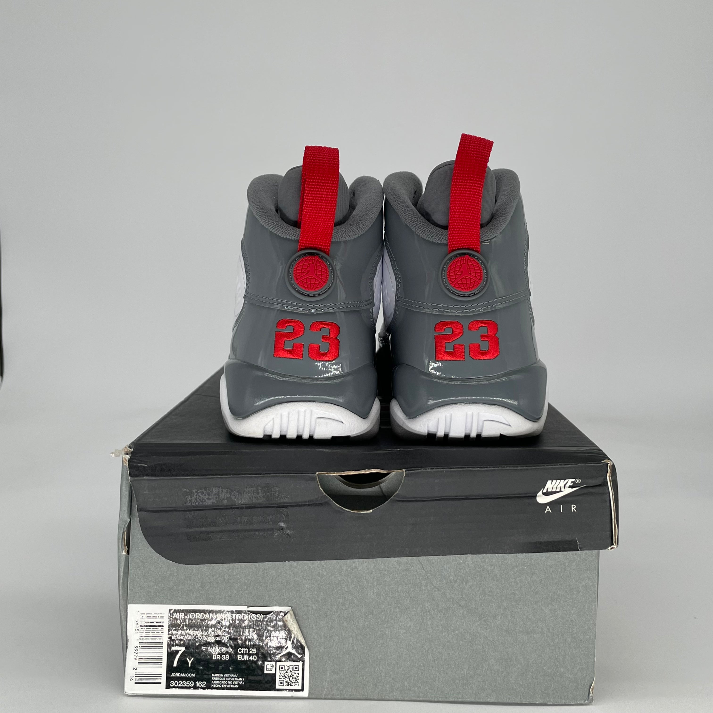 AIR JORDAN 9 FIRE RED 302359-162 SIZE 7/8.5W