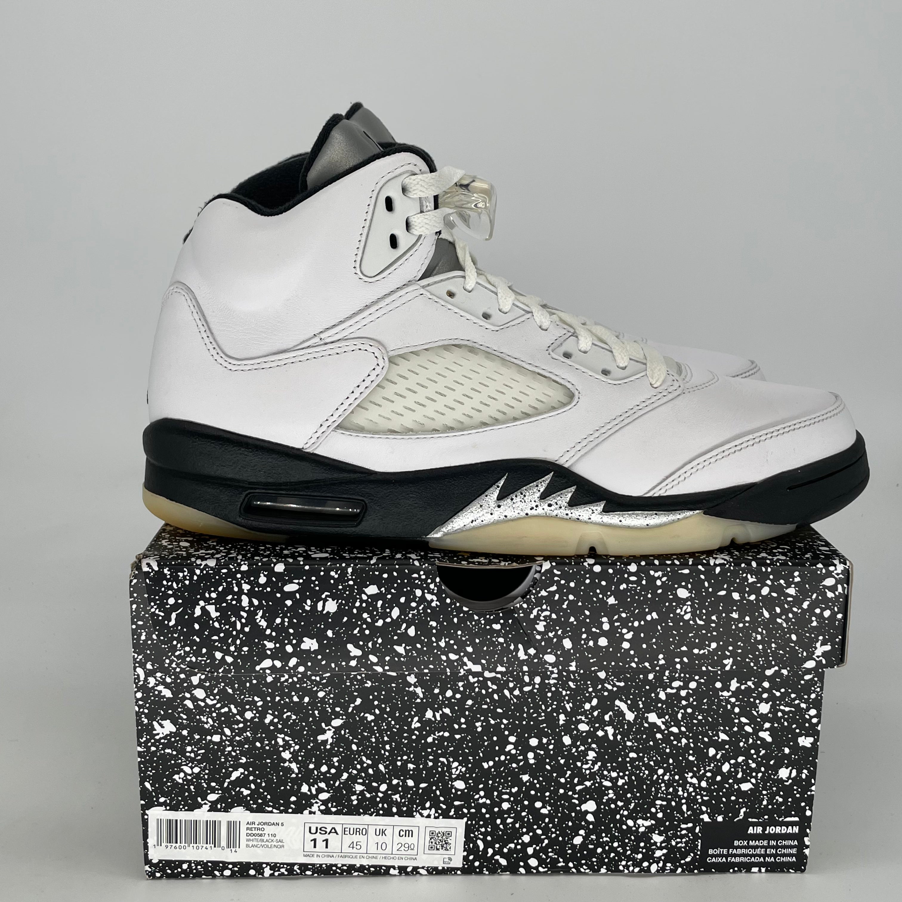 AIR JORDAN 5 REVERSE METALLIC DD0587-110 SIZE 11/12.5W