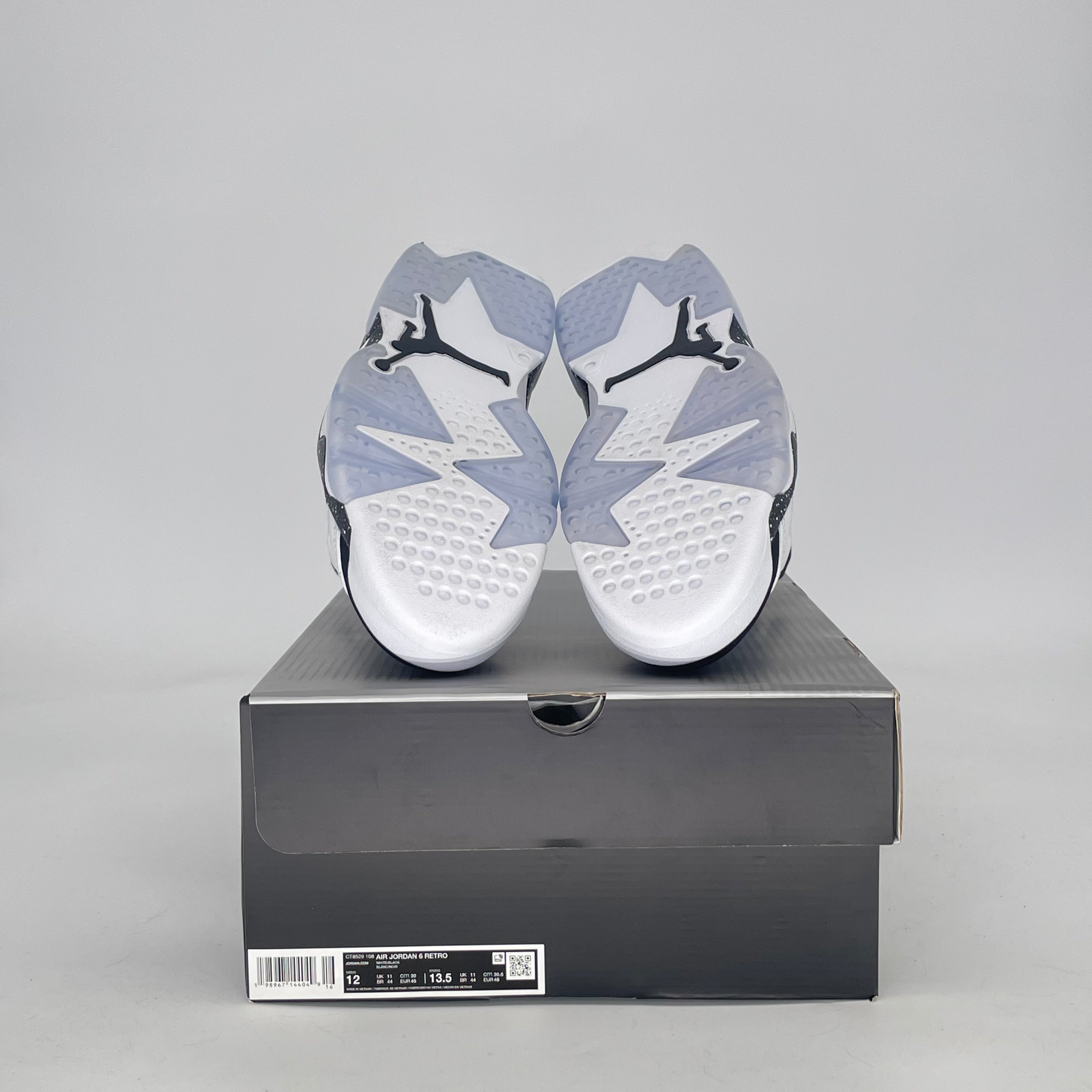 AIR JORDAN 6 OREO CT8529-108 SIZE 12/13.5W