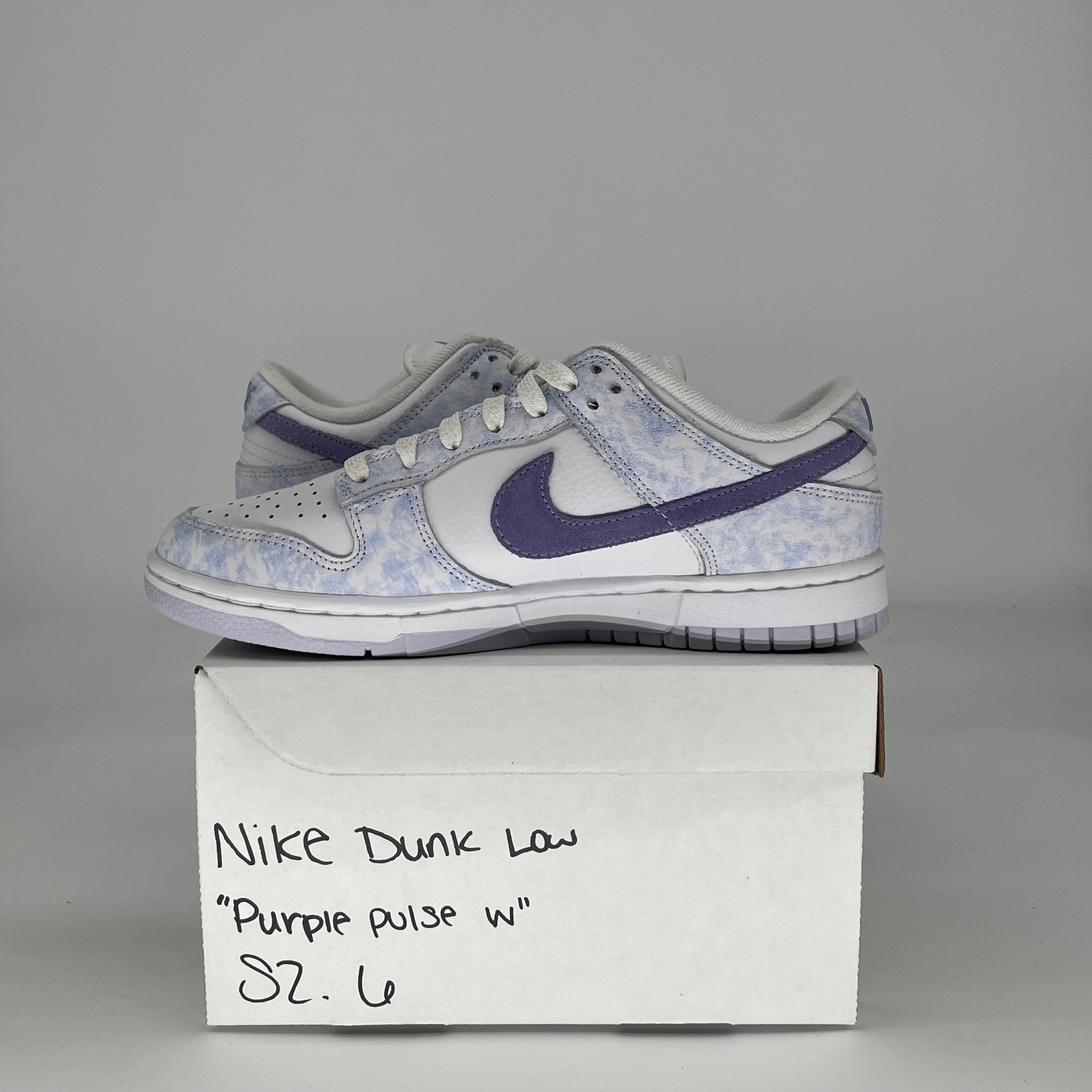 NIKE DUNK LOW PURPLE PULSE W DM9467-500 SIZE 6/7.5W