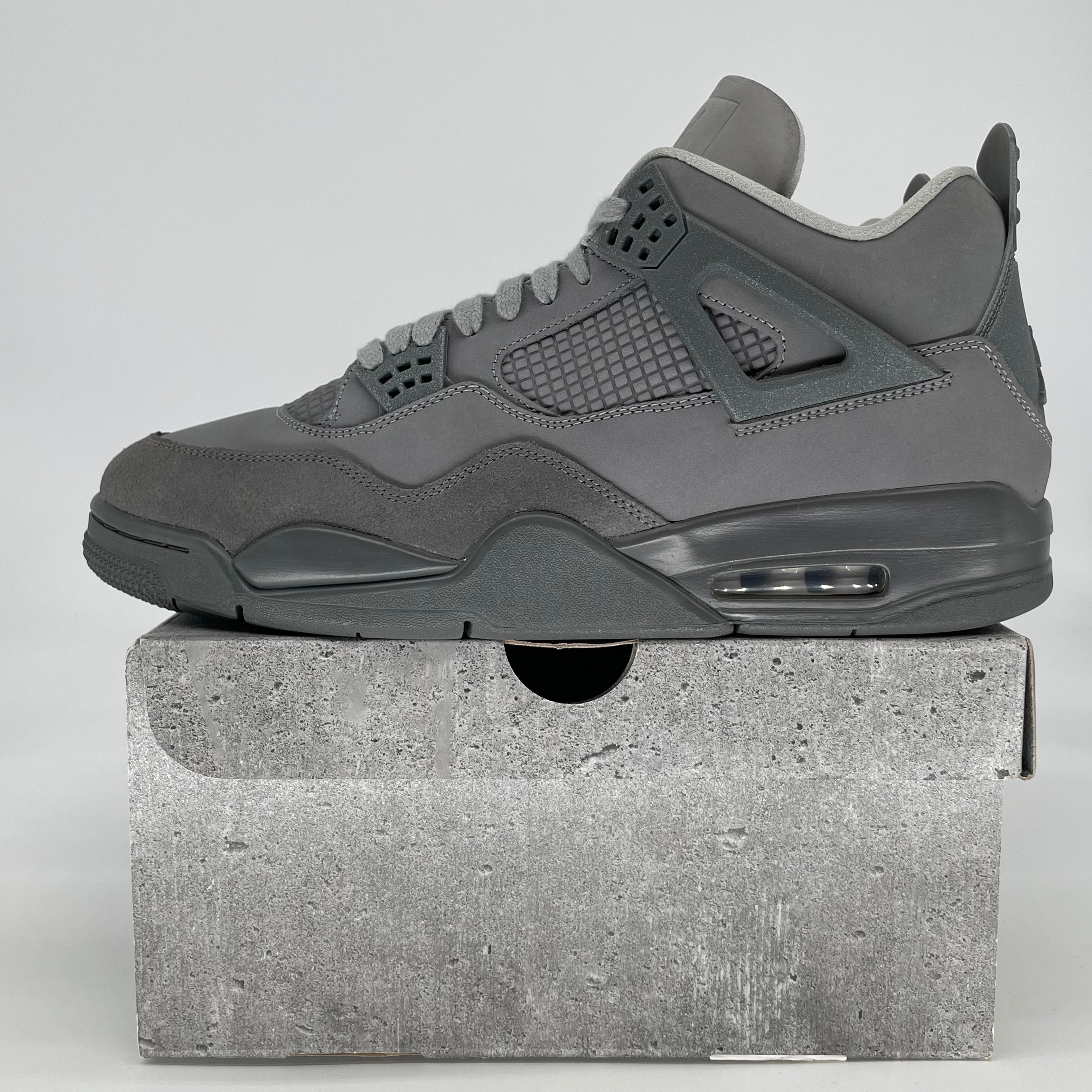AIR JORDAN 4 WET CEMENT FQ7928-001 SIZE 13/14.5W