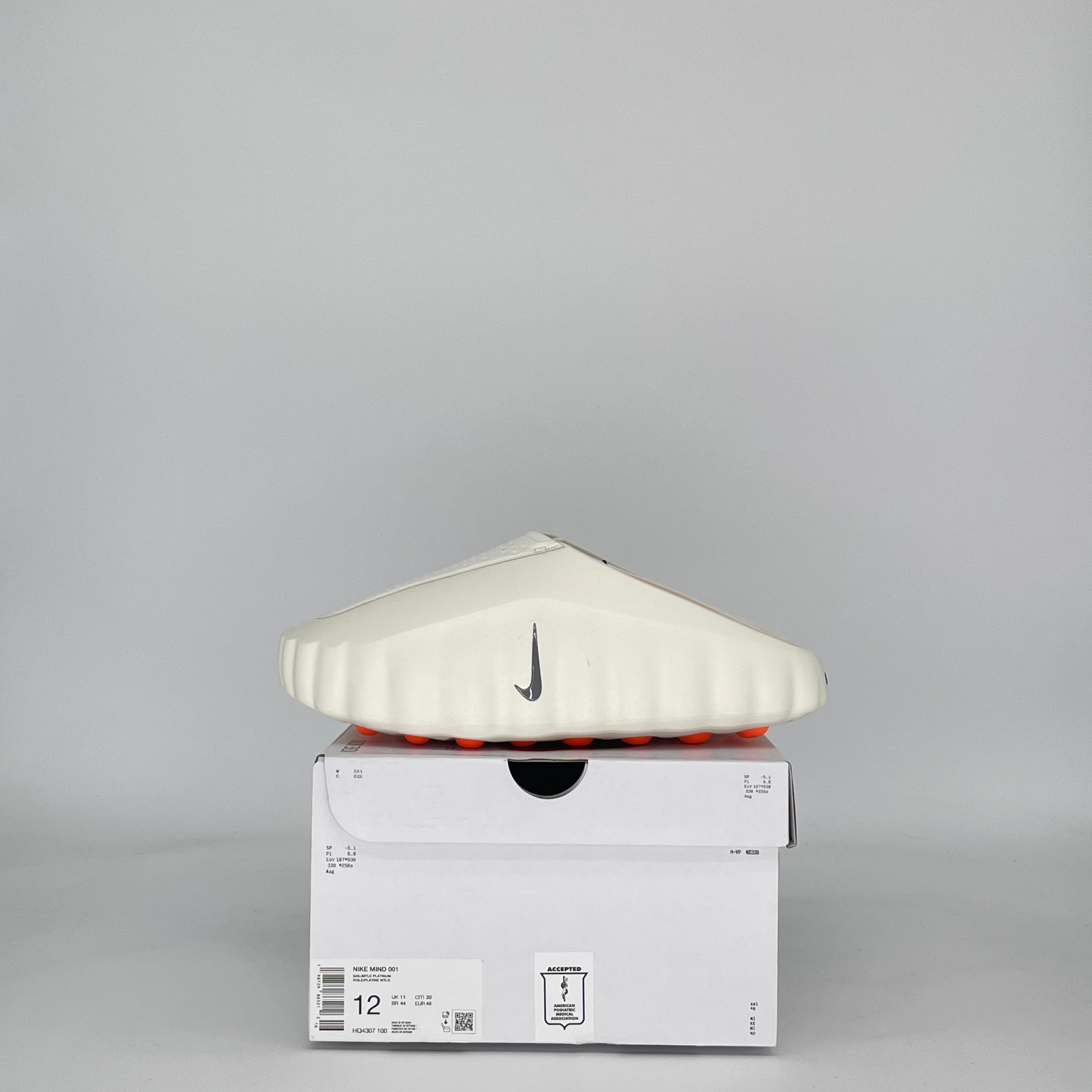 NIKE MIND 001 SLIDE SAIL HQ4307-100 SIZE 12/13.5W