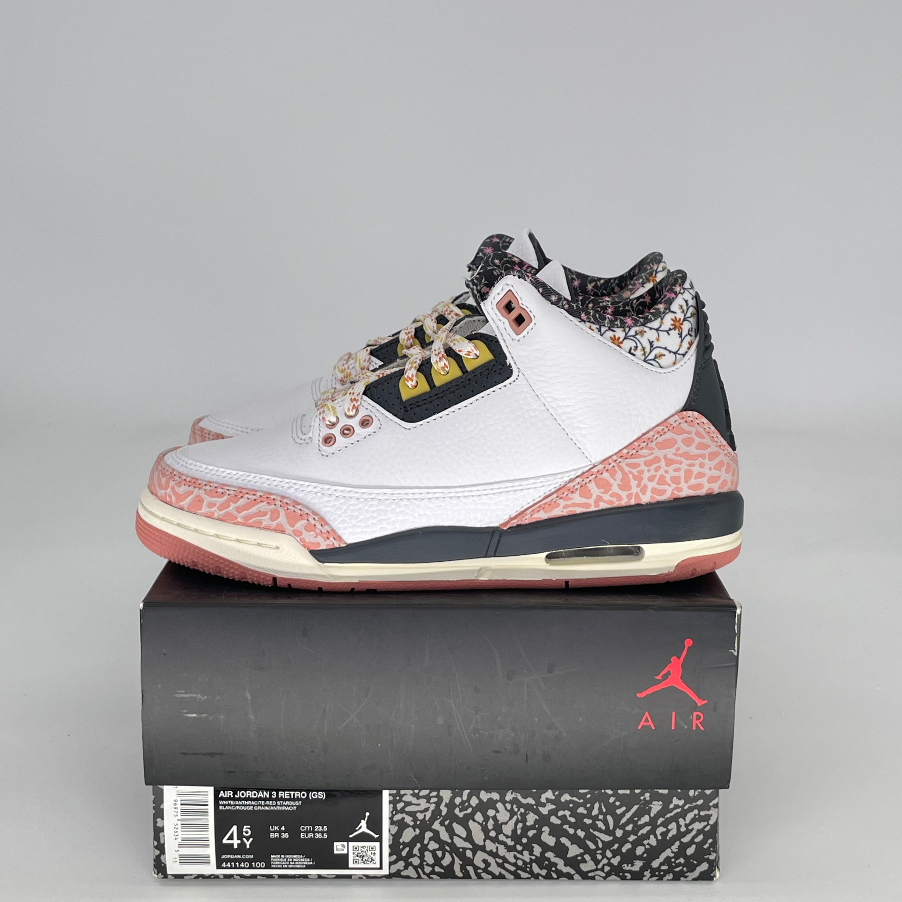 AIR JORDAN 3 VINTAGE FLORAL 441140-100 SIZE 4.5/6W GS