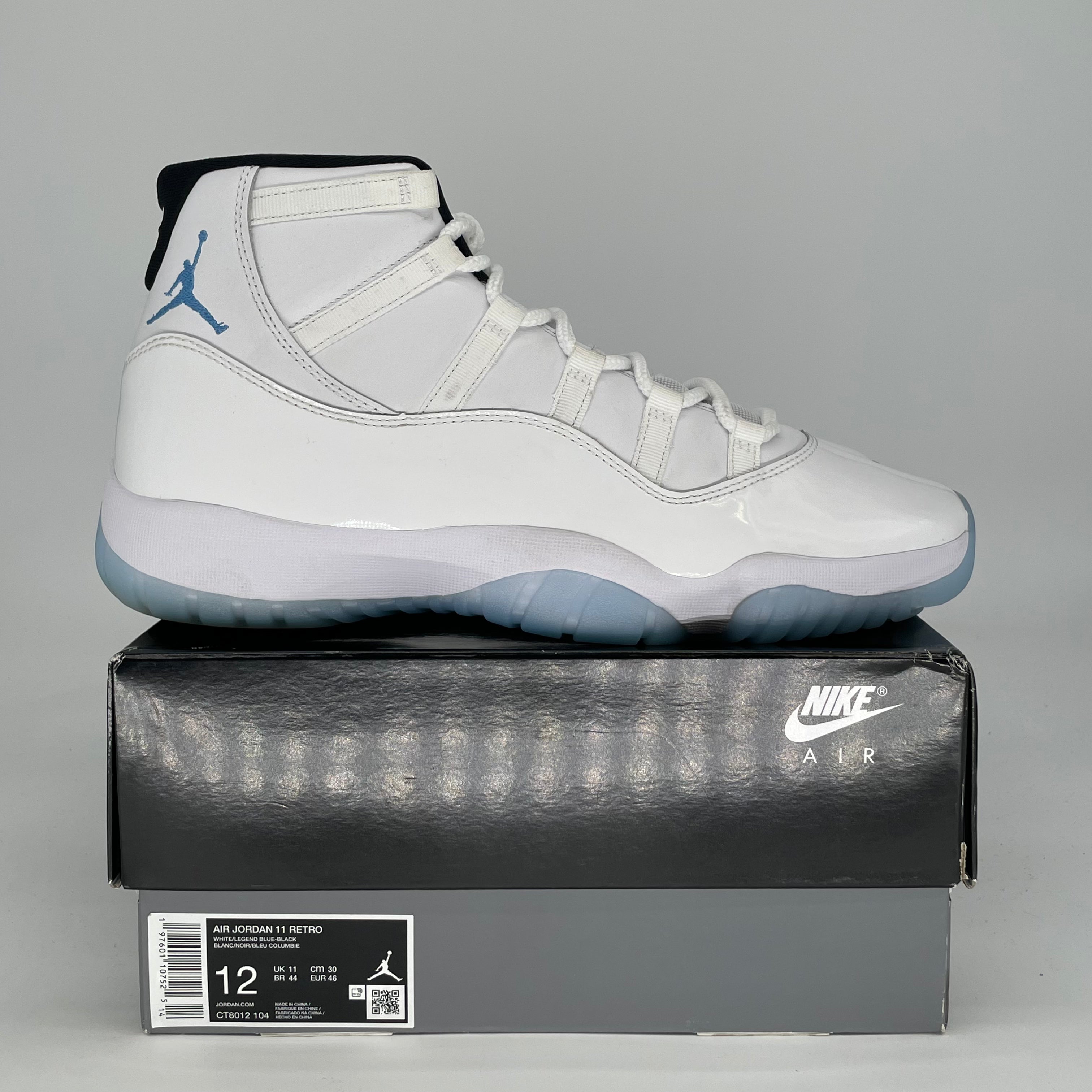 AIR JORDAN 11 LEGEND BLUE CT8012-104 SIZE 12/13.5W