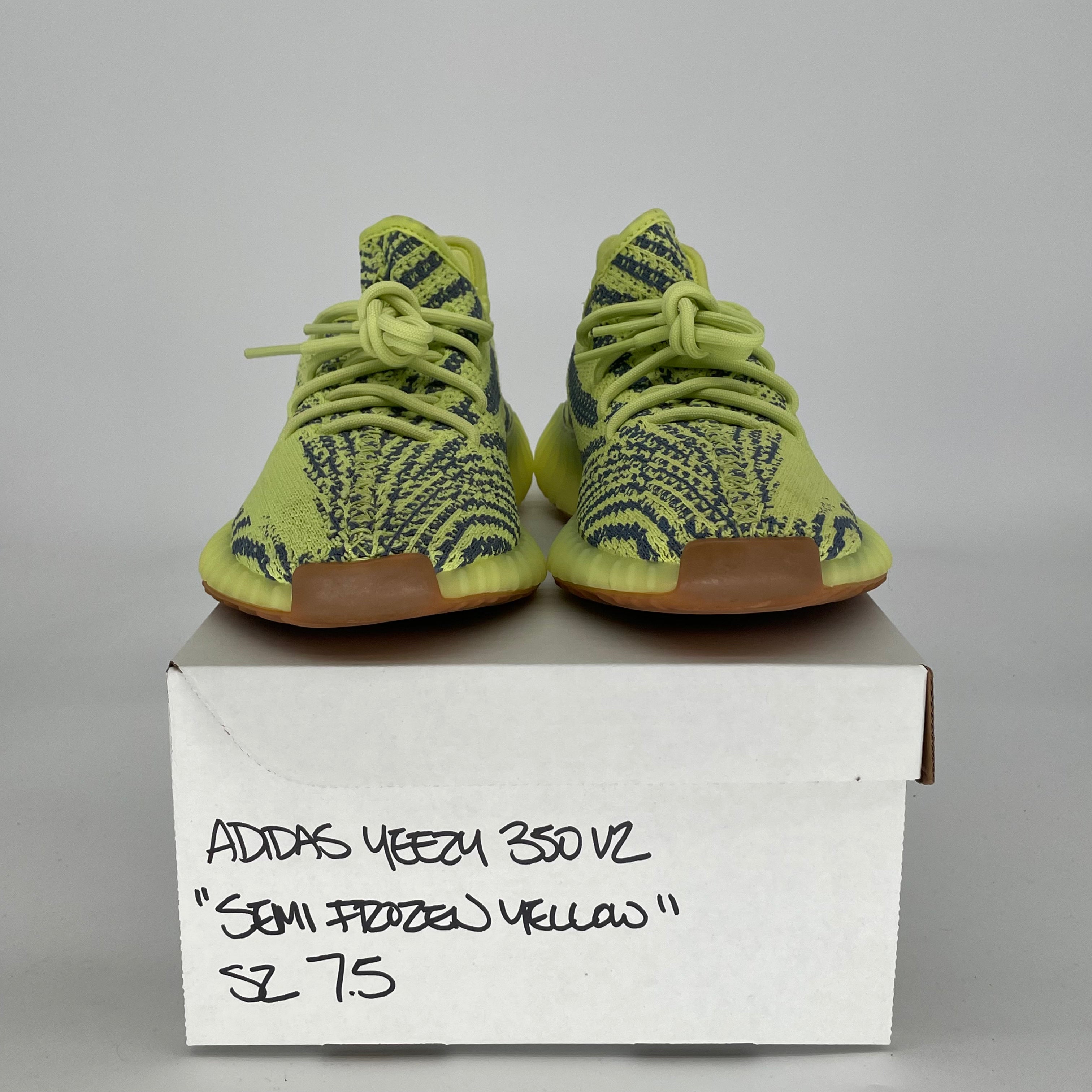 ADIDAS YEEZY 350 V2 SEMI FROZEN YELLOW B37572 SIZE 7.5/9W