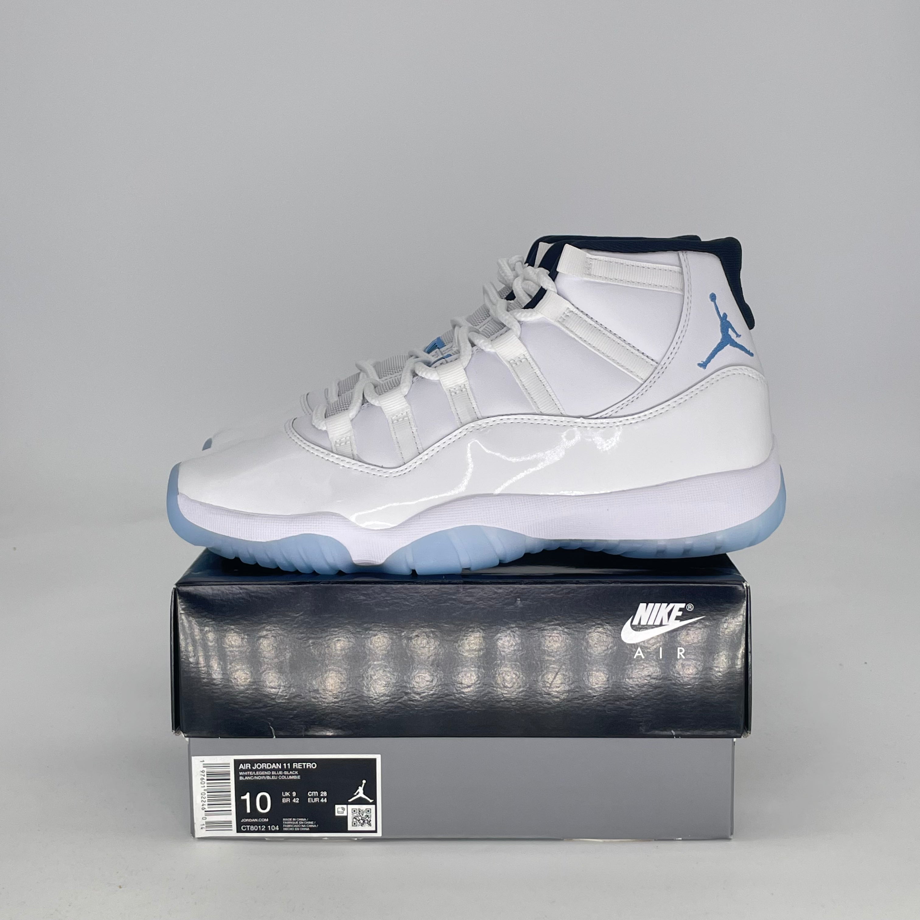 AIR JORDAN 11 LEGEND BLUE CT8012-104 SIZE 10/11.5W