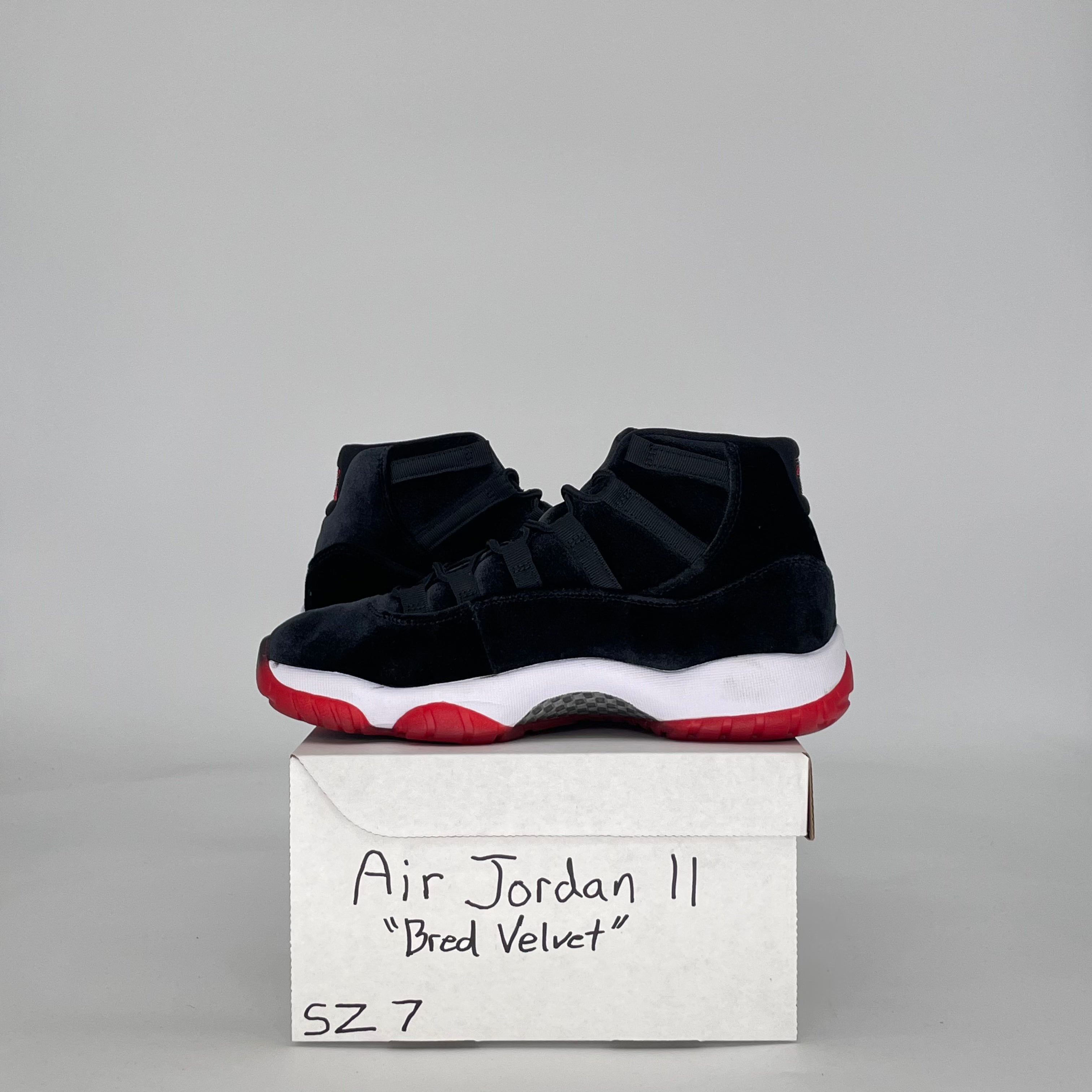 AIR JORDAN 11 BRED VELVET DB5457-061 SIZE 7/8.5W GS