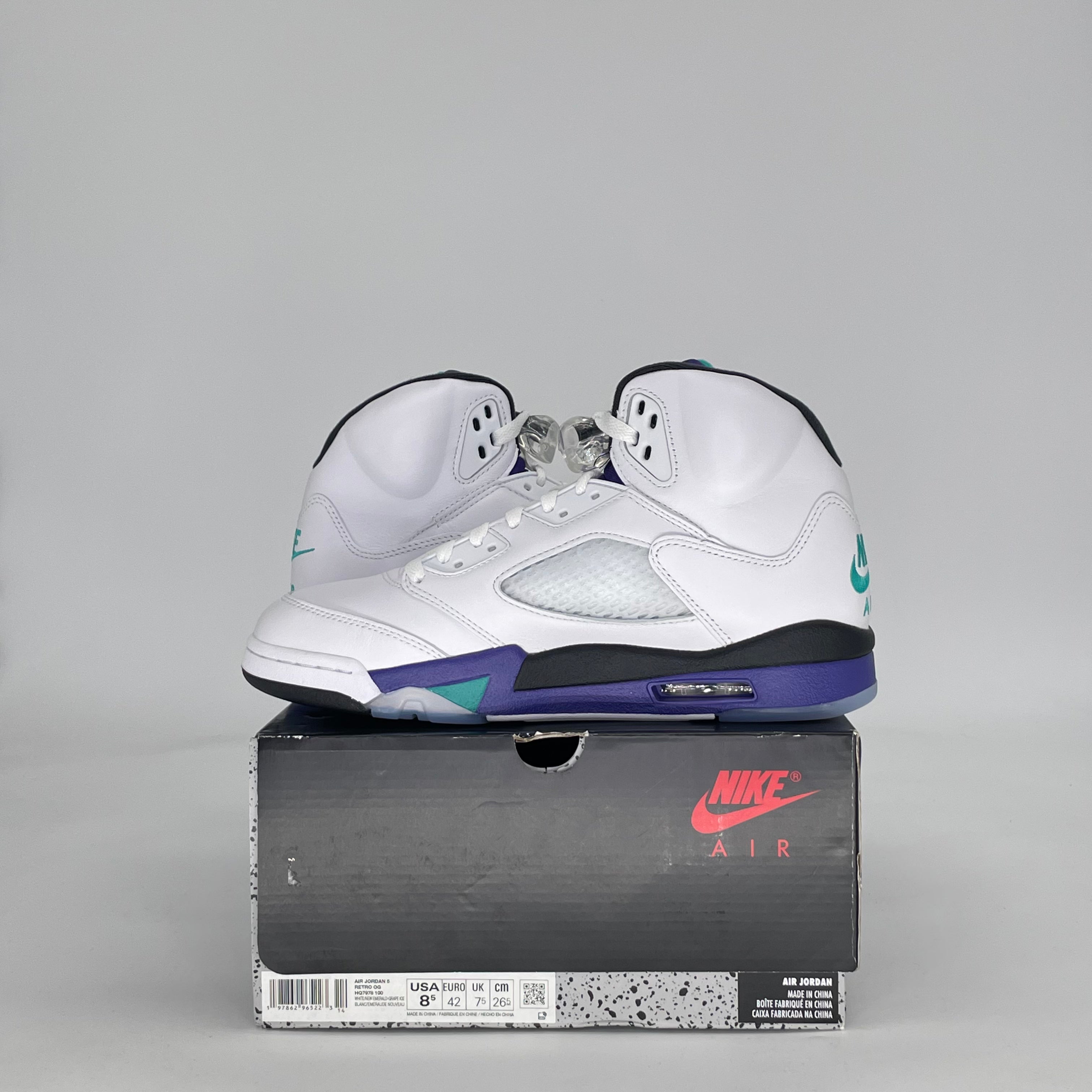AIR JORDAN 5 GRAPE HQ7978-100 SIZE 8.5/10W