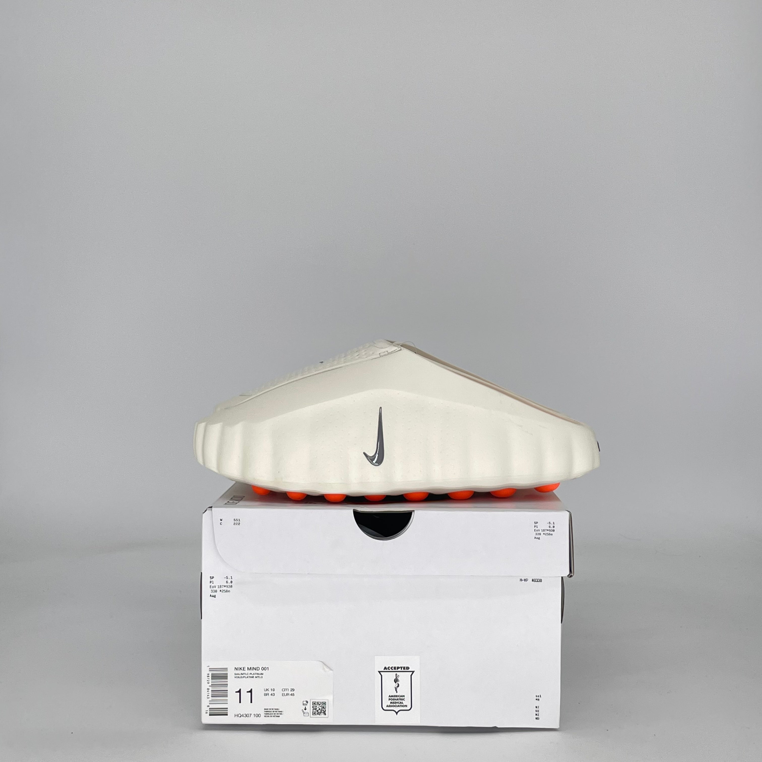 NIKE MIND 001 SLIDE SAIL HQ4307-100 SIZE 11/12.5W