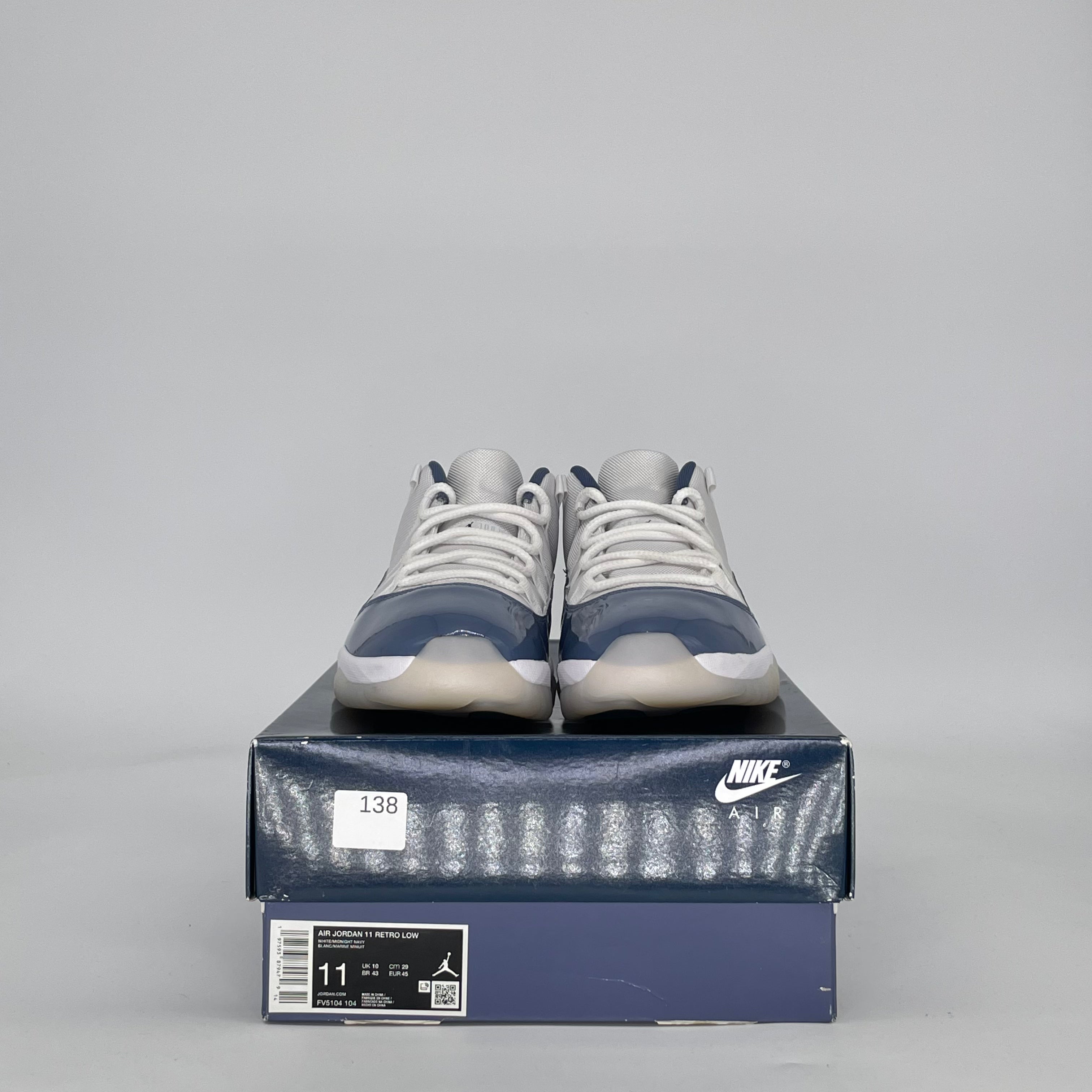 AIR JORDAN 11 LOW DIFFUSED BLUE FV5104-104 SIZE 11/12.5W