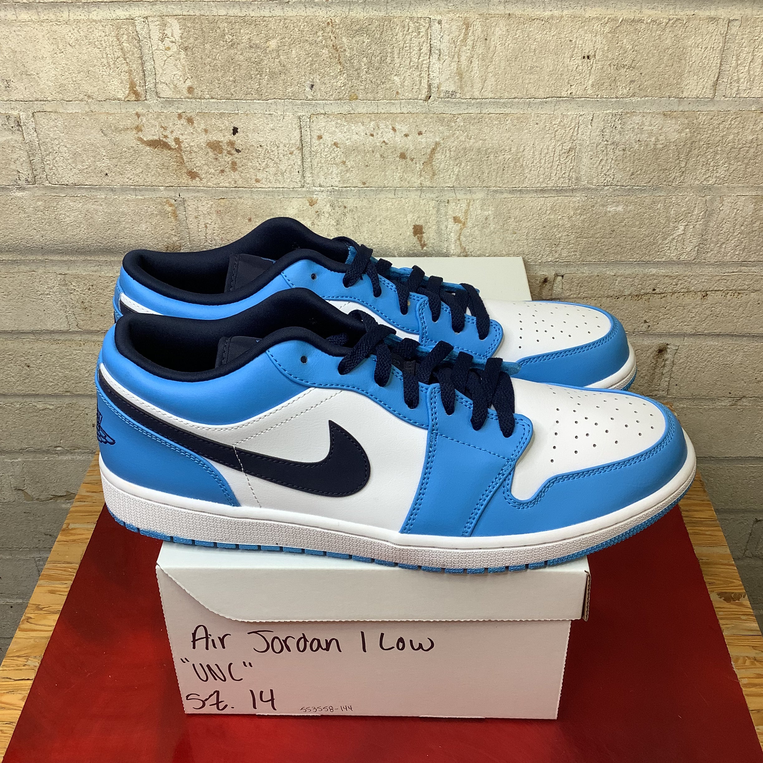 AIR JORDAN 1 LOW UNC SIZE 14 553558-144
