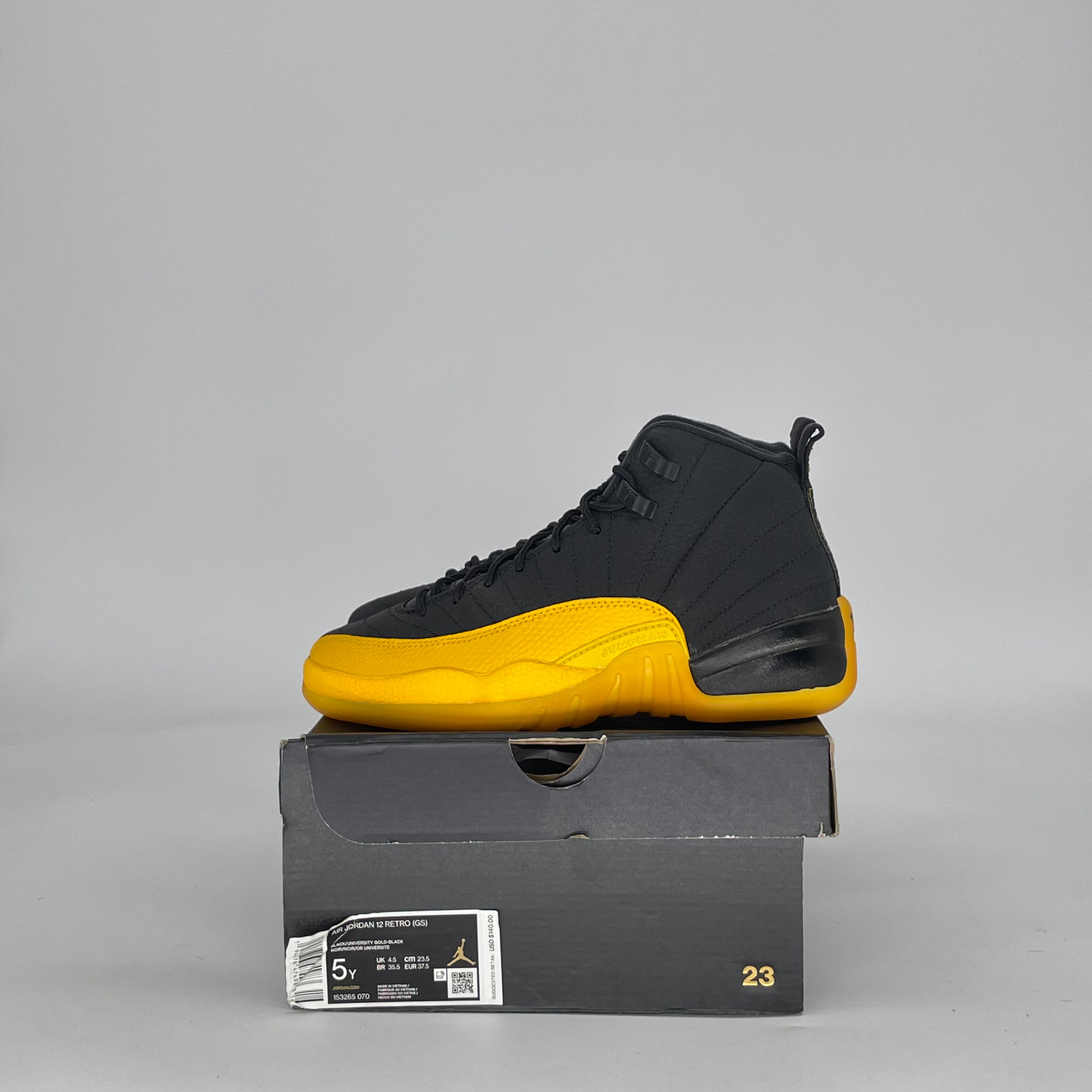 AIR JORDAN 12 BLACK UNIVERSITY GOLD 153265-070 SIZE 5/6.5W GS