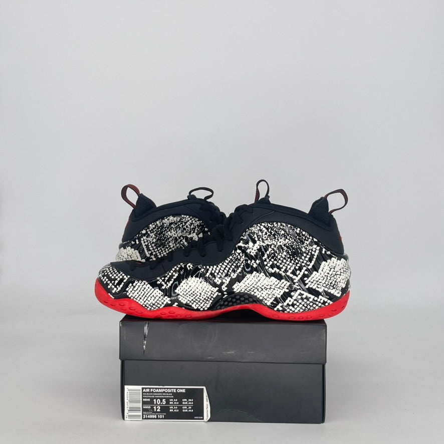 NIKE AIR FOAMPOSITE ONE ALBINO SNAKESKIN 314996-101 SIZE 10.5/12W