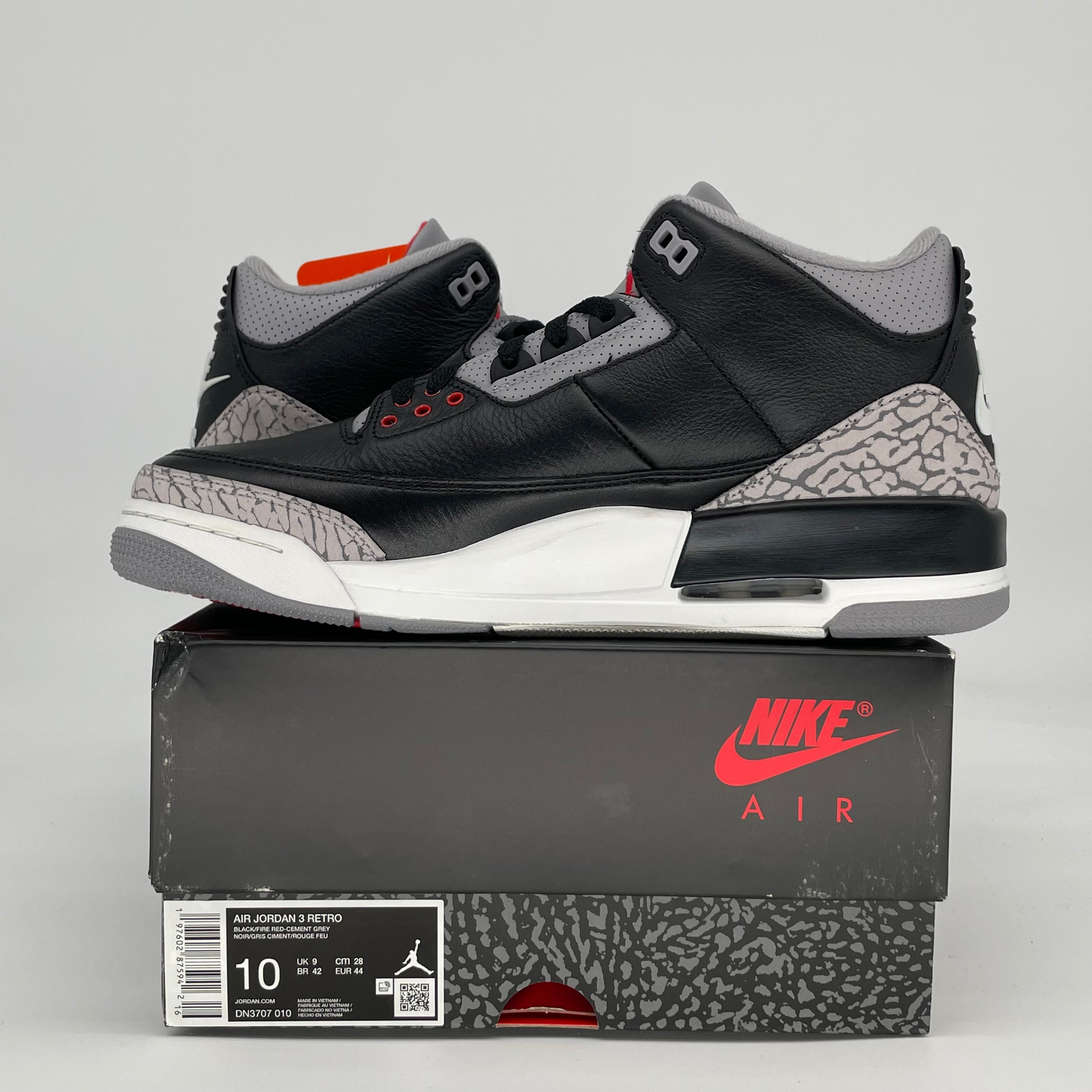 AIR JORDAN 3 BLACK CEMENT DN3707-010 SIZE 10/11.5W