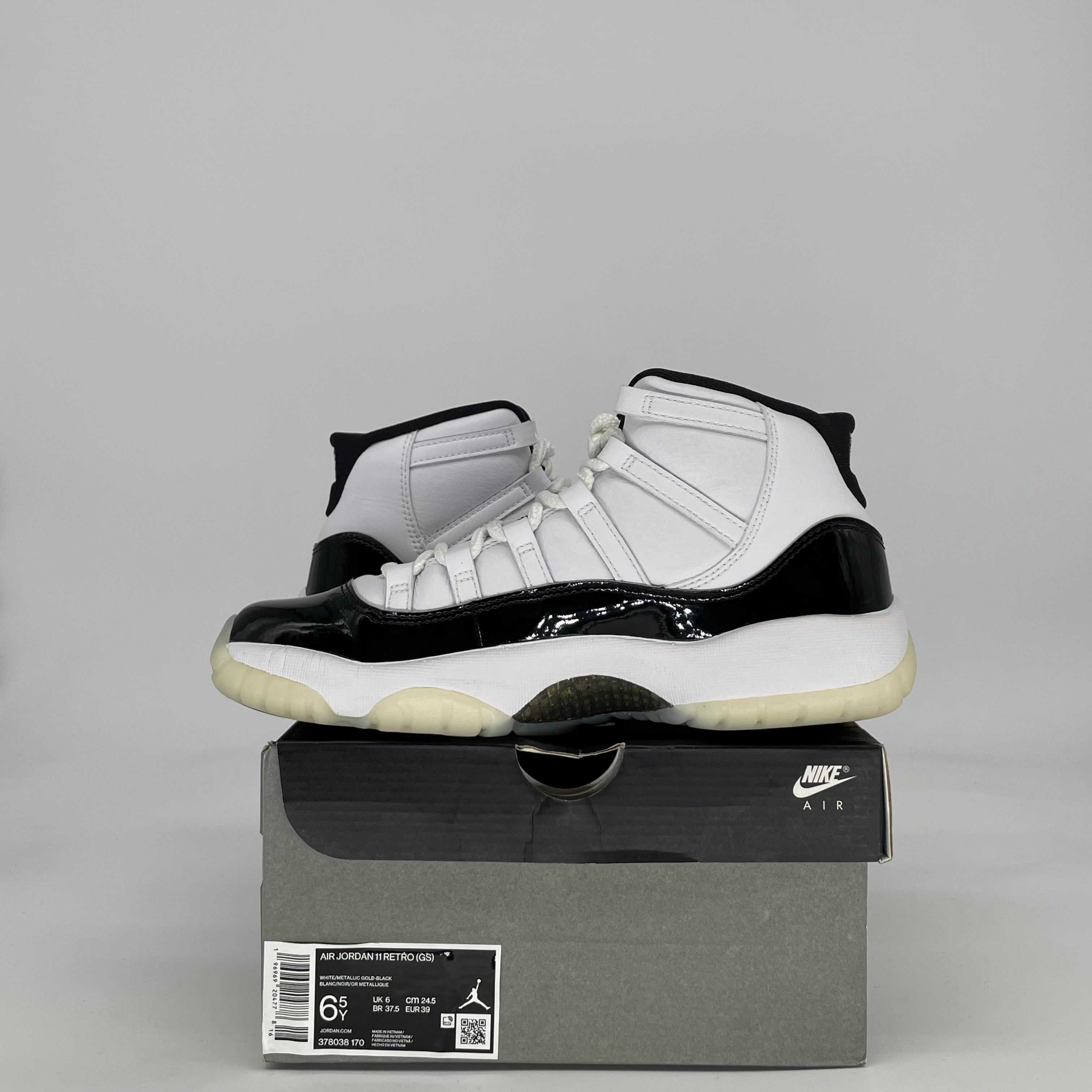 AIR JORDAN 11 DMP GRATITUDE 378038-170 SIZE 6.5/8W