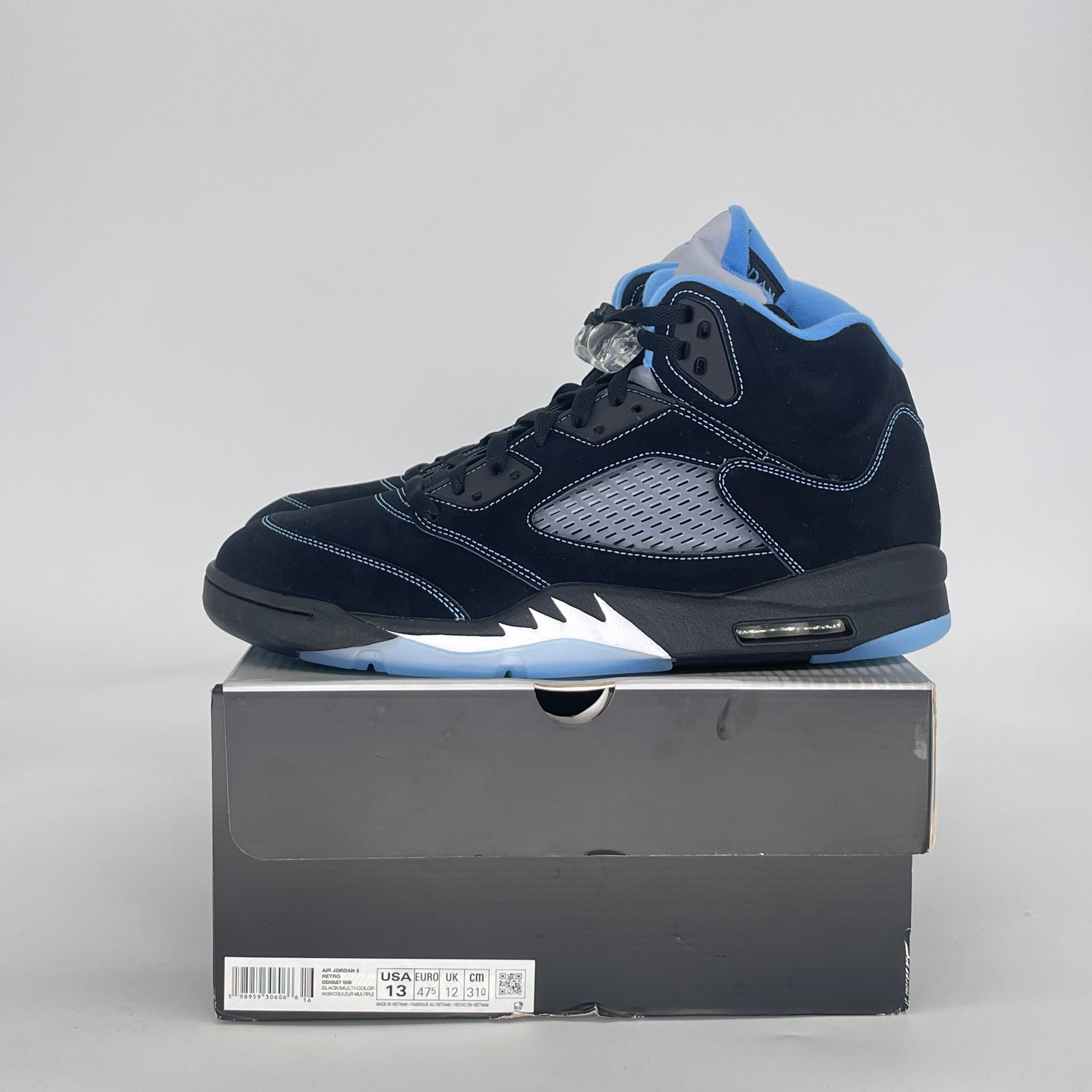 AIR JORDAN 5 BLACK UNIVERSITY BLUE DD0587-008 SIZE 13/14.5W