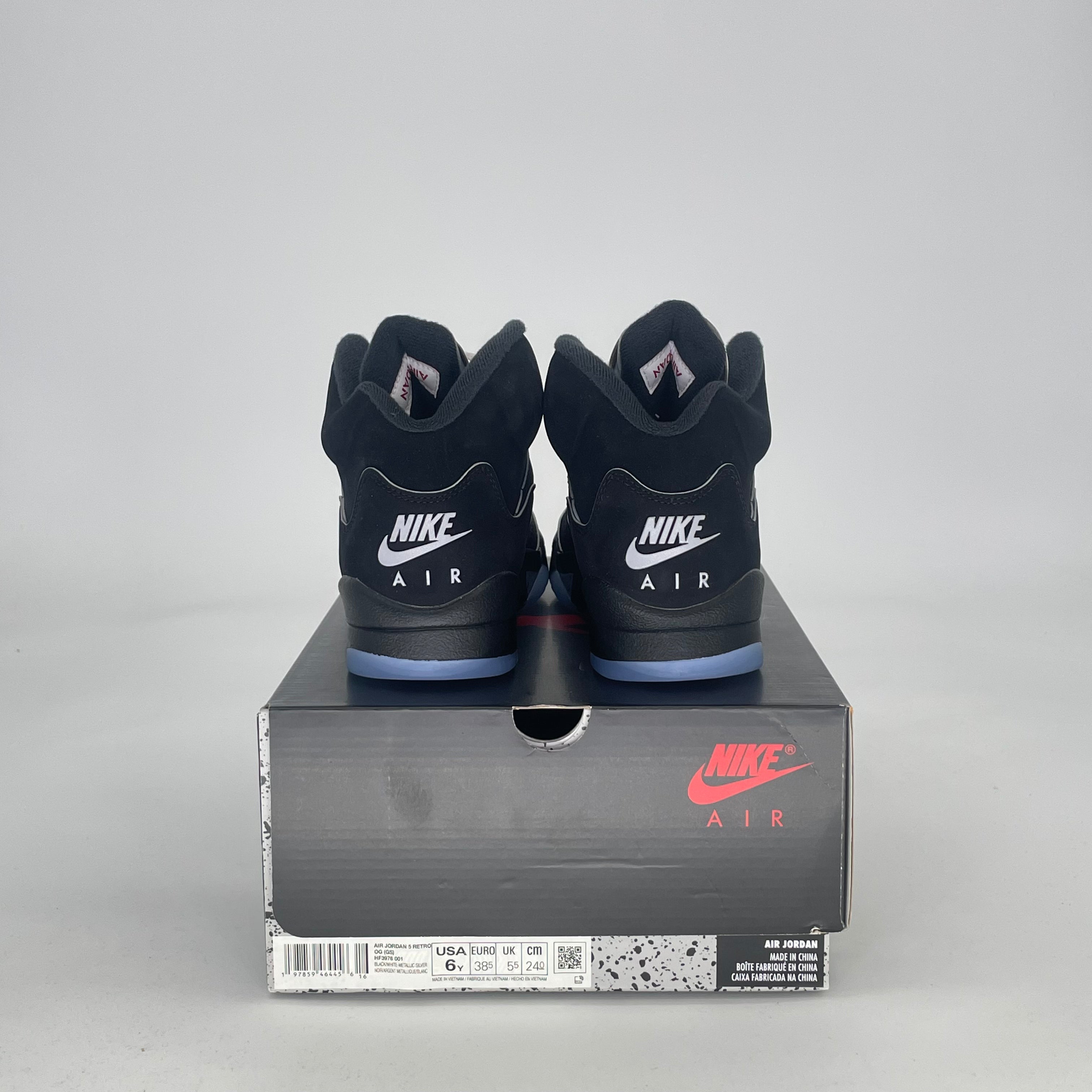 AIR JORDAN 5 BLACK METALLIC REIMAGINED HF3976-001 SIZE 6/7.5W GS