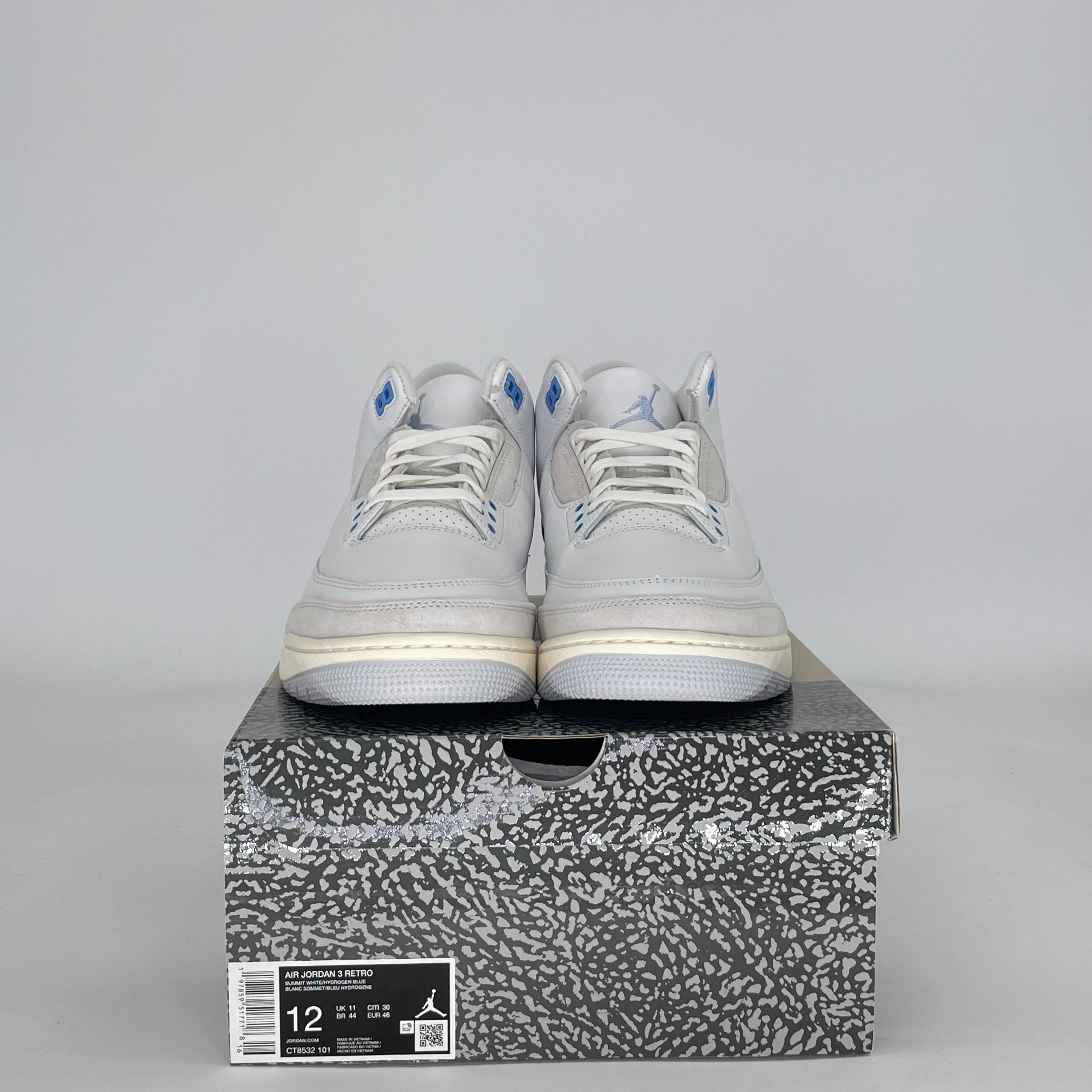 Air Jordan 3 \