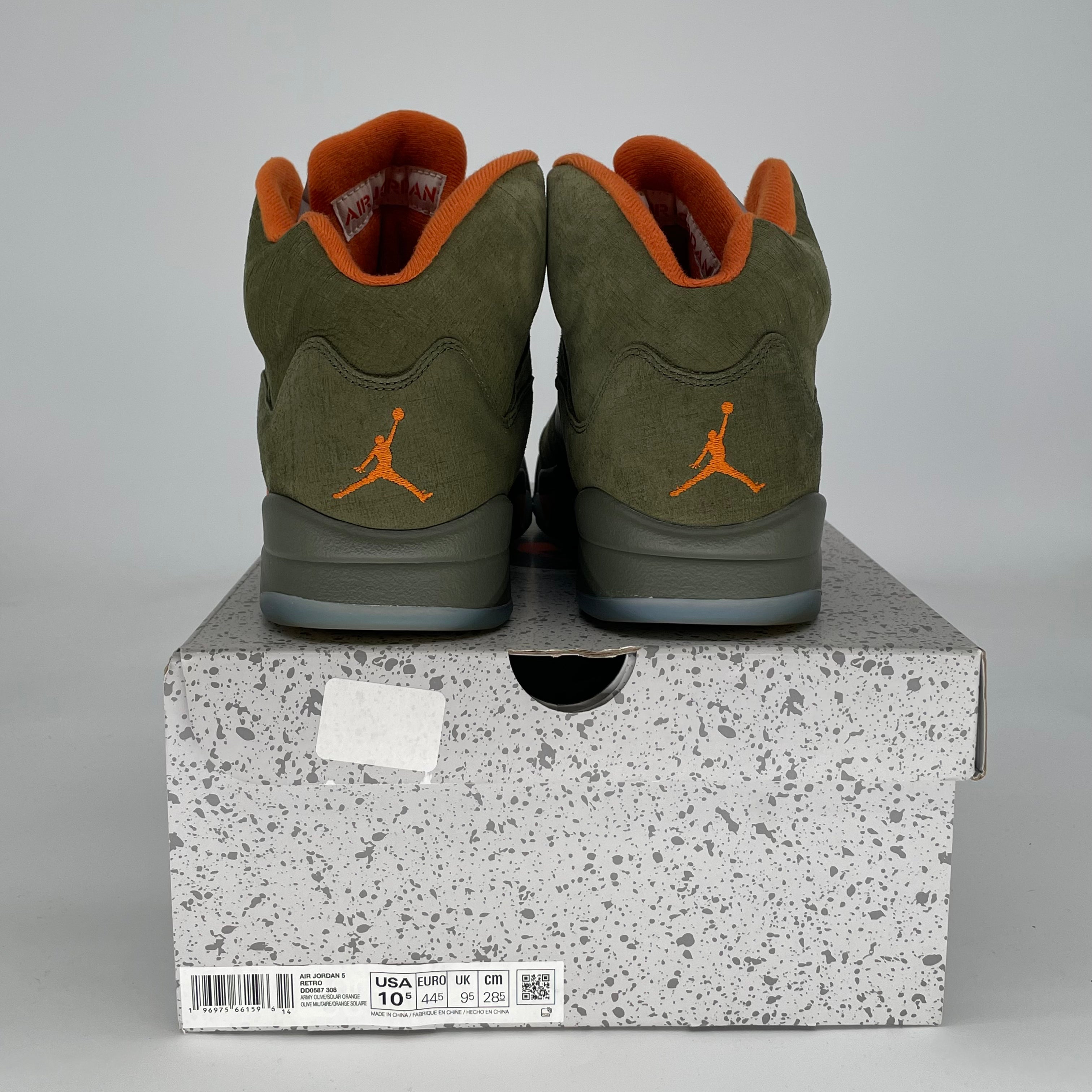 AIR JORDAN 5 OLIVE DD0587-308 SIZE 10.5/12W