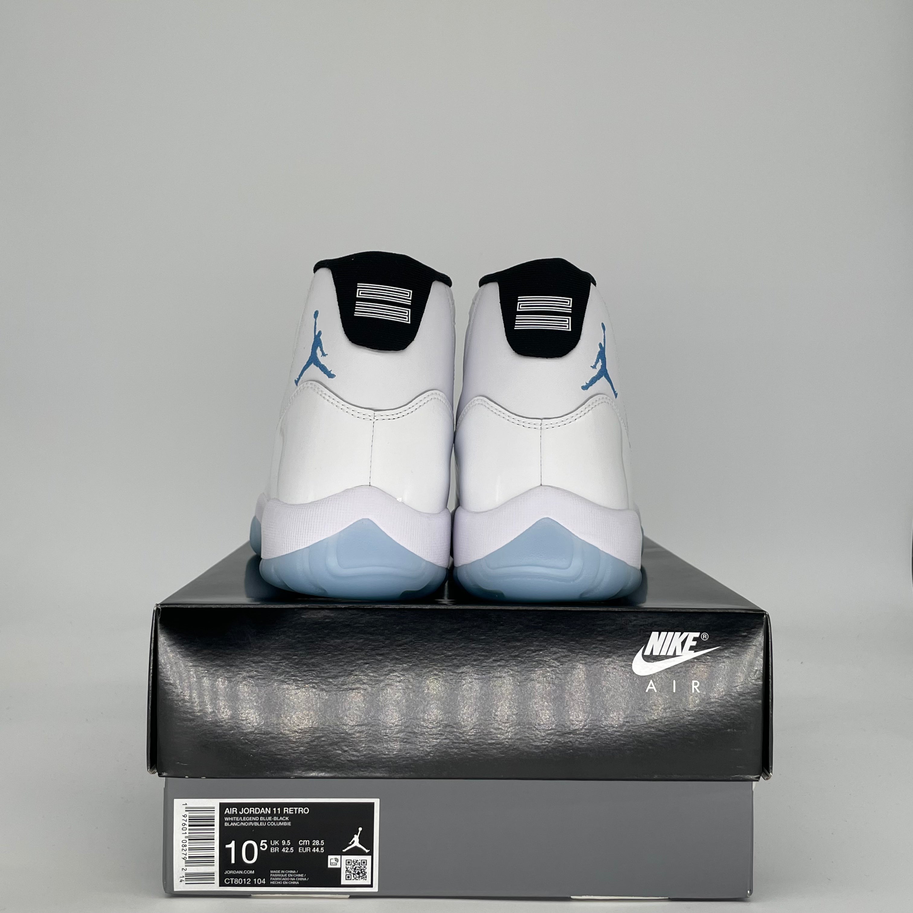 AIR JORDAN 11 LEGEND BLUE CT8012-104 SIZE 10.5/12W