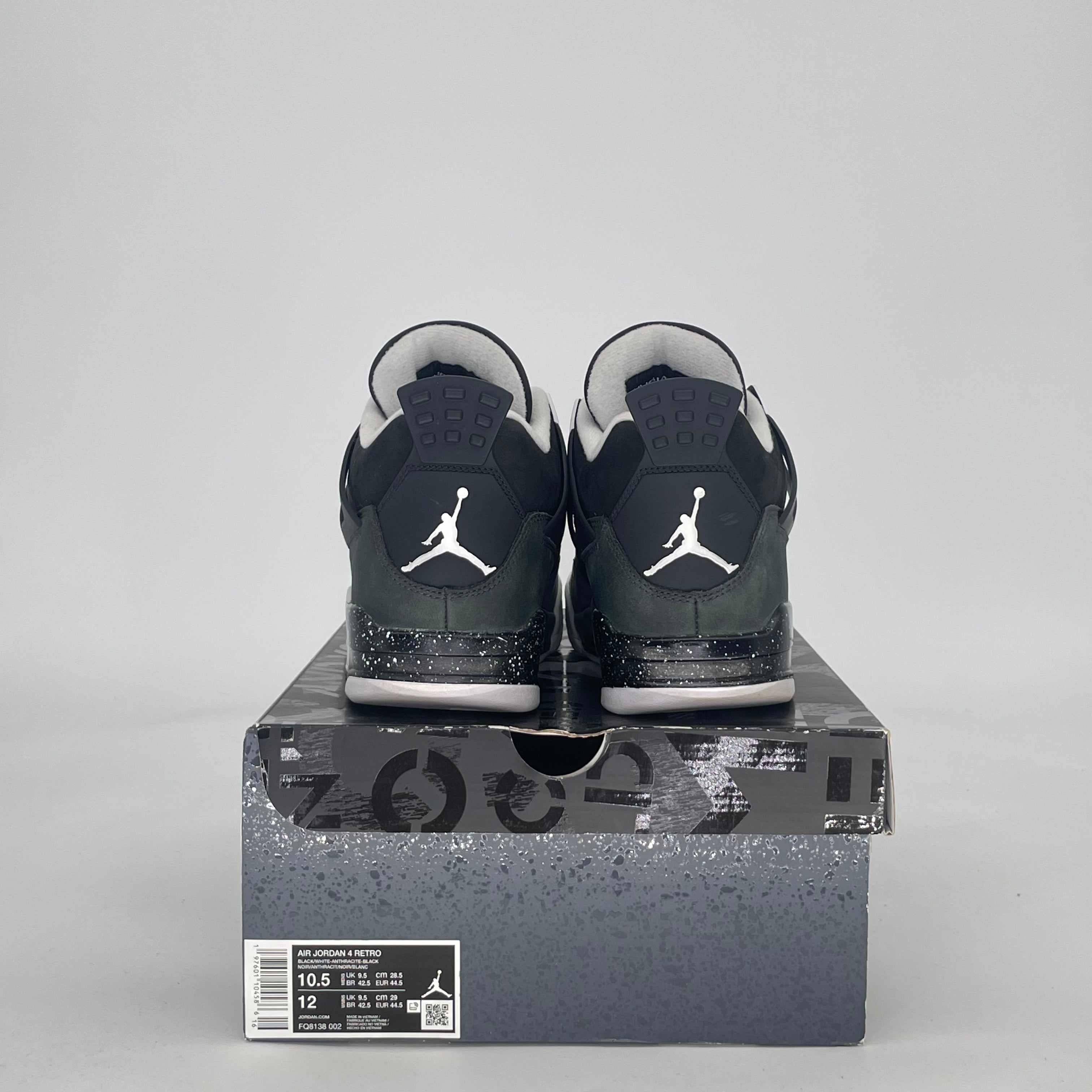 AIR JORDAN 4 FEAR FQ8138-002 SIZE 10.5/12W