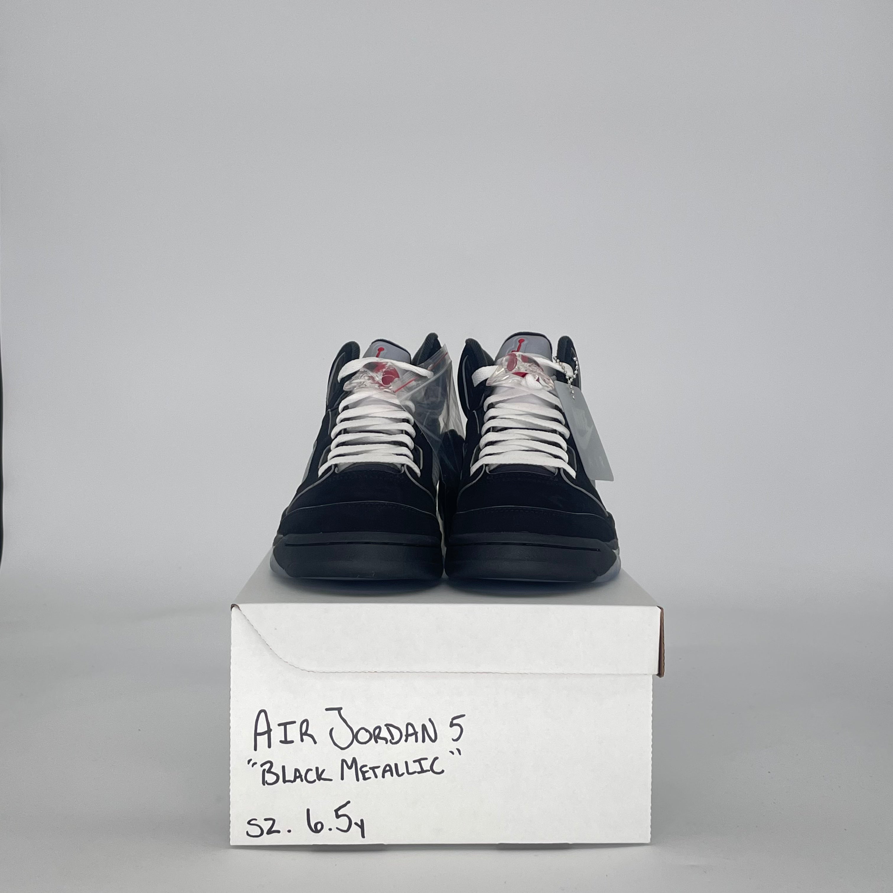 AIR JORDAN 5 BLACK METALLIC REIMAGINED HF3976-001 SIZE 6.5/8W GS