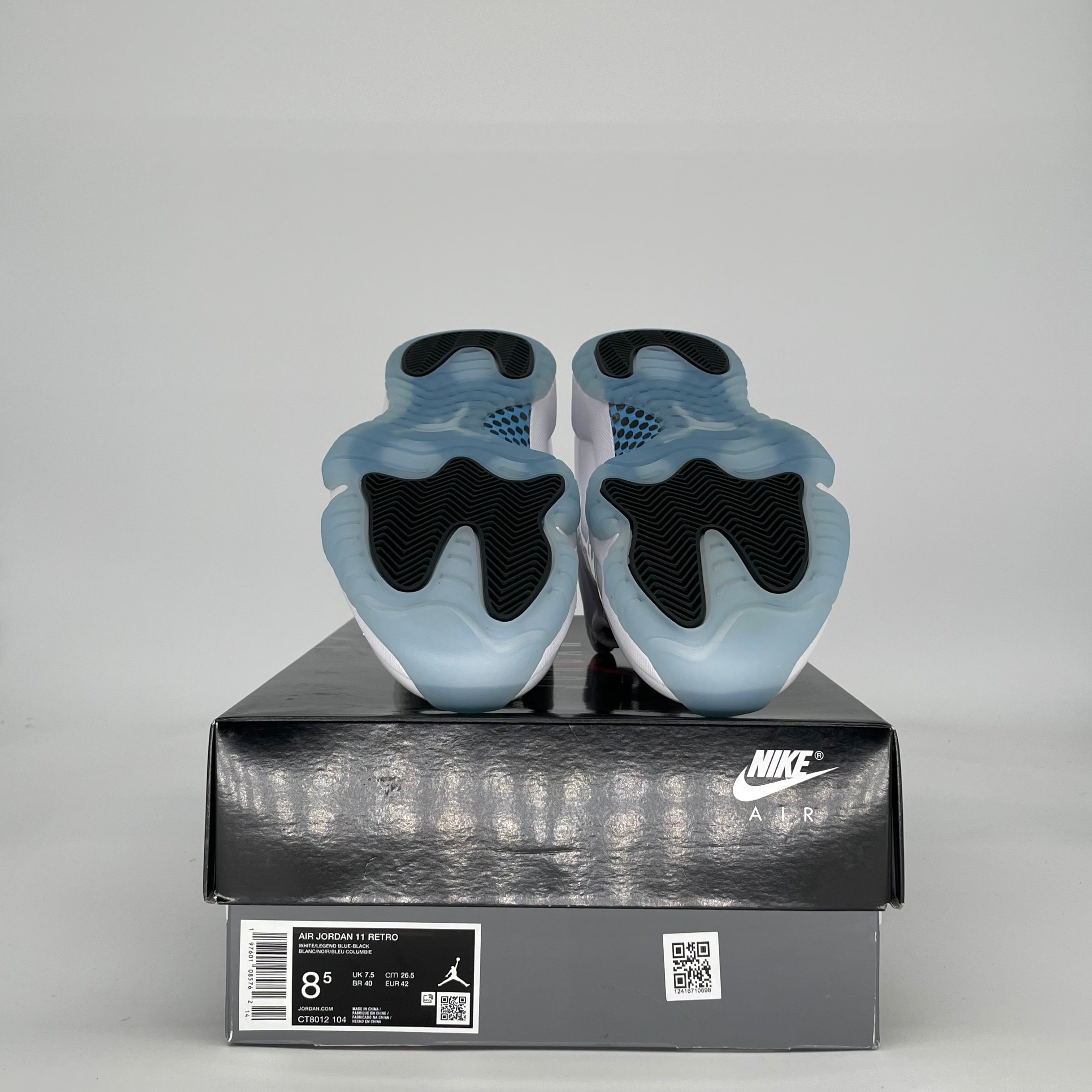 AIR JORDAN 11 LEGEND BLUE CT8012-104 SIZE 8.5/10W