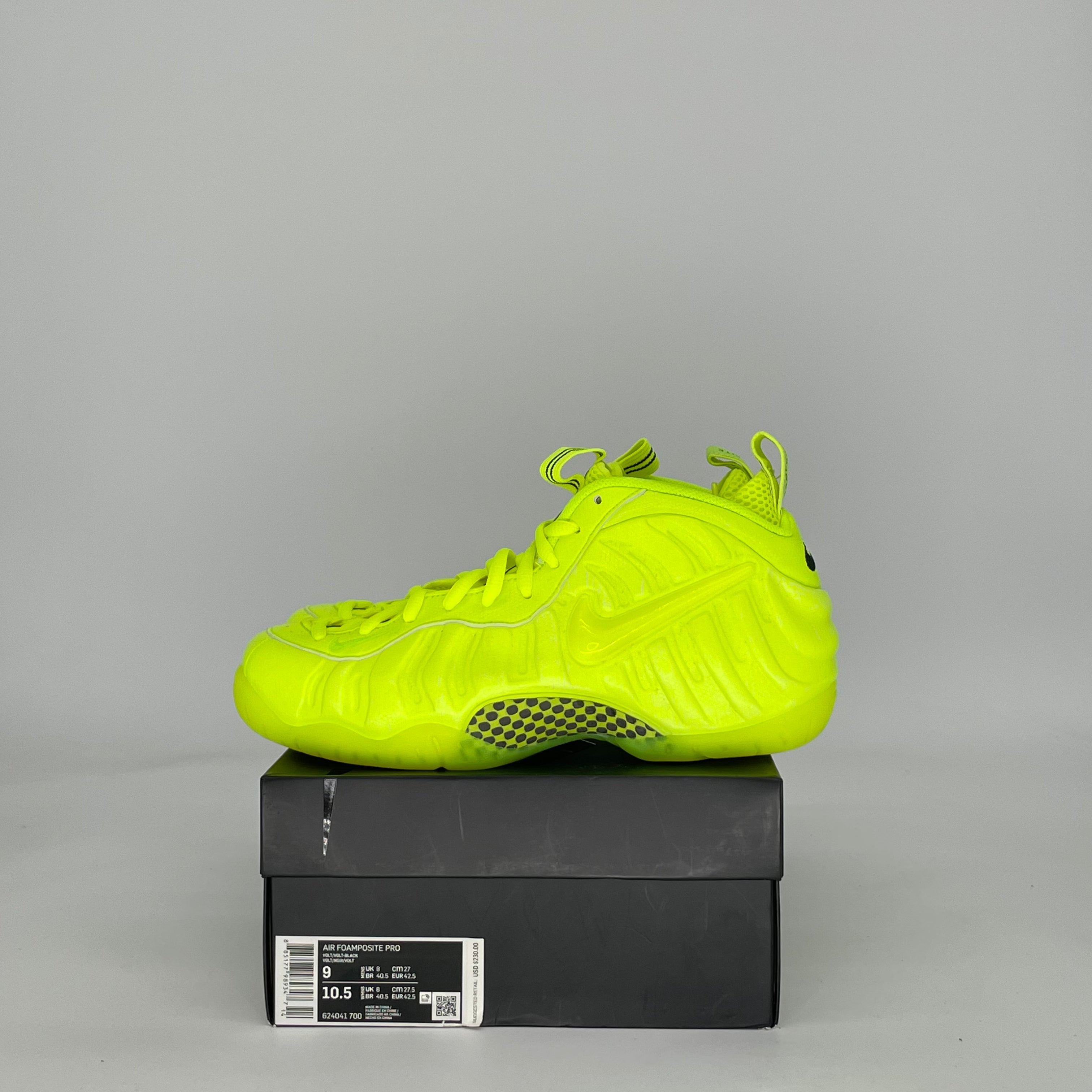 Nike Air Foamposite Pro Volt