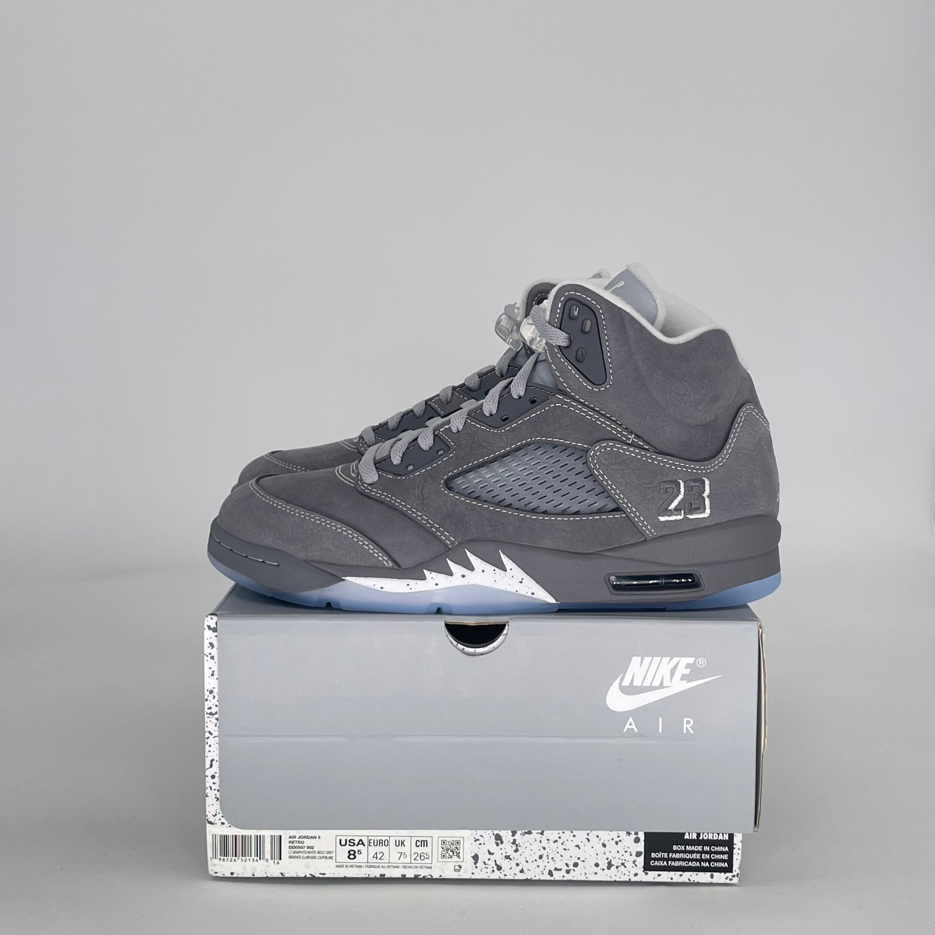 AIR JORDAN 5 WOLF GREY DD0587-002 SIZE 8.5/10W