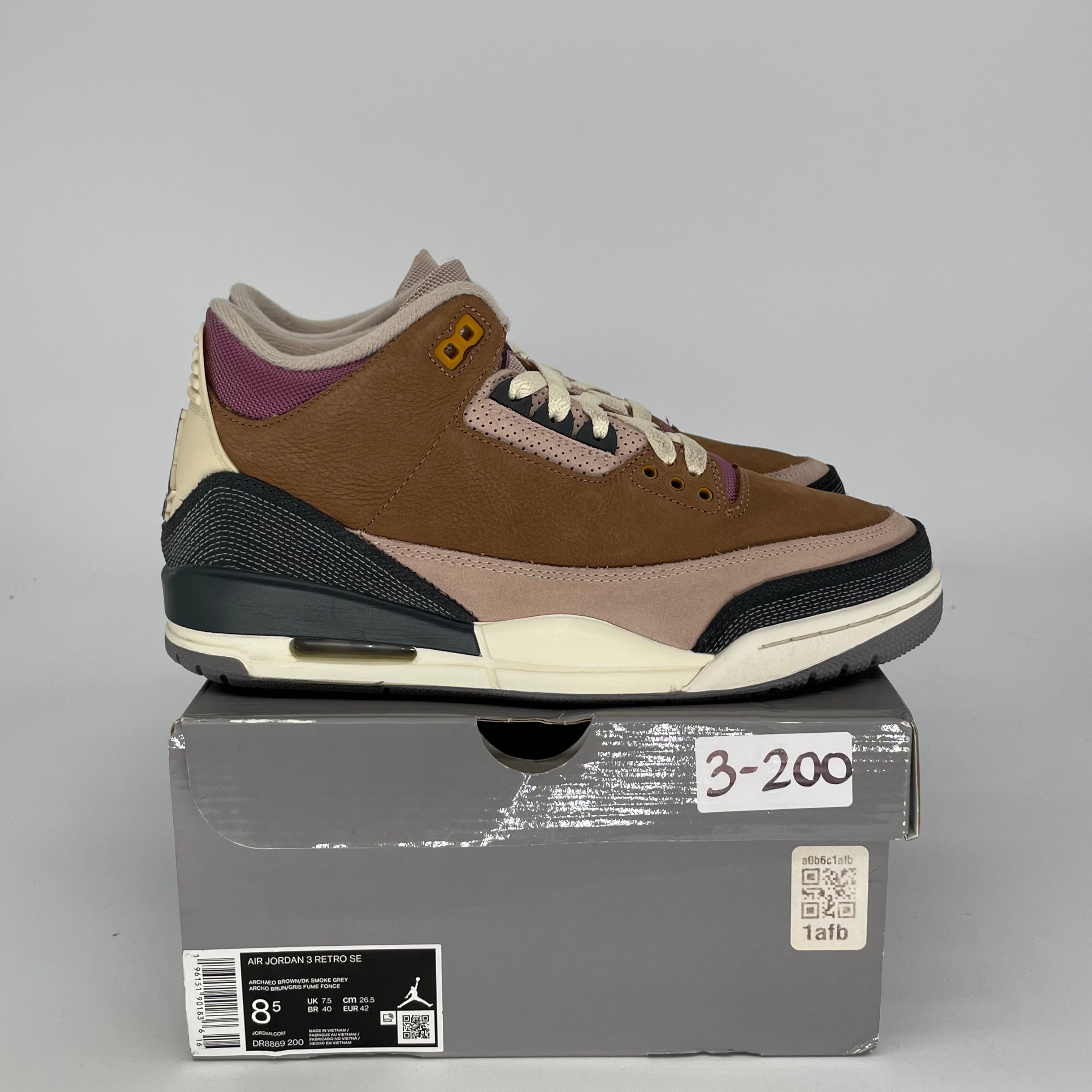 AIR JORDAN 3 WINTERIZED ARCHAEO BROWN SIZE 8.5/10W DR8869-200