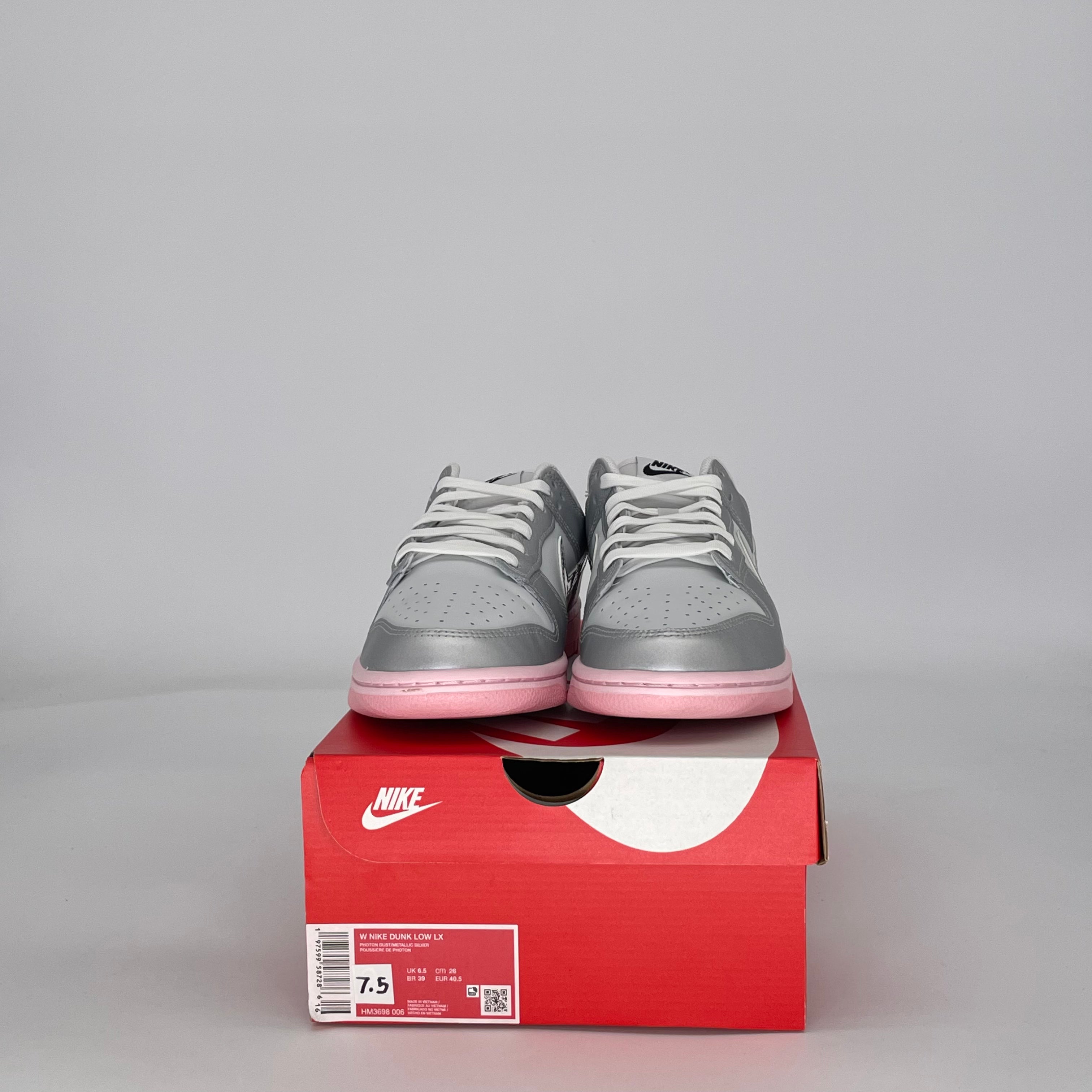 NIKE DUNK LOW LX METALLIC SILVER PINK FOAM HM3698-006 SIZE 7.5/9W MENS