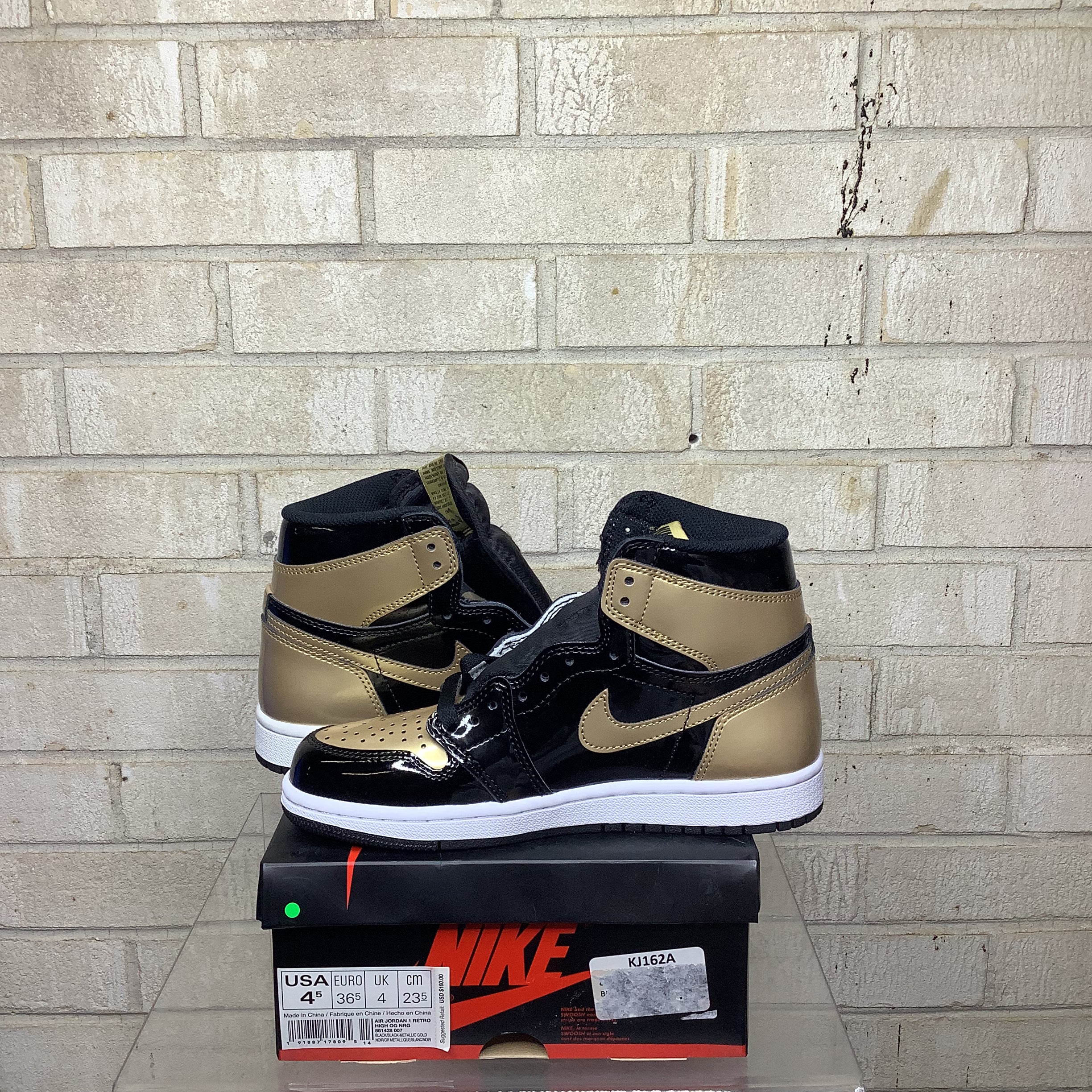 AIR JORDAN 1 GOLD TOE SIZE 861428-007 SIZE 4.5/6W
