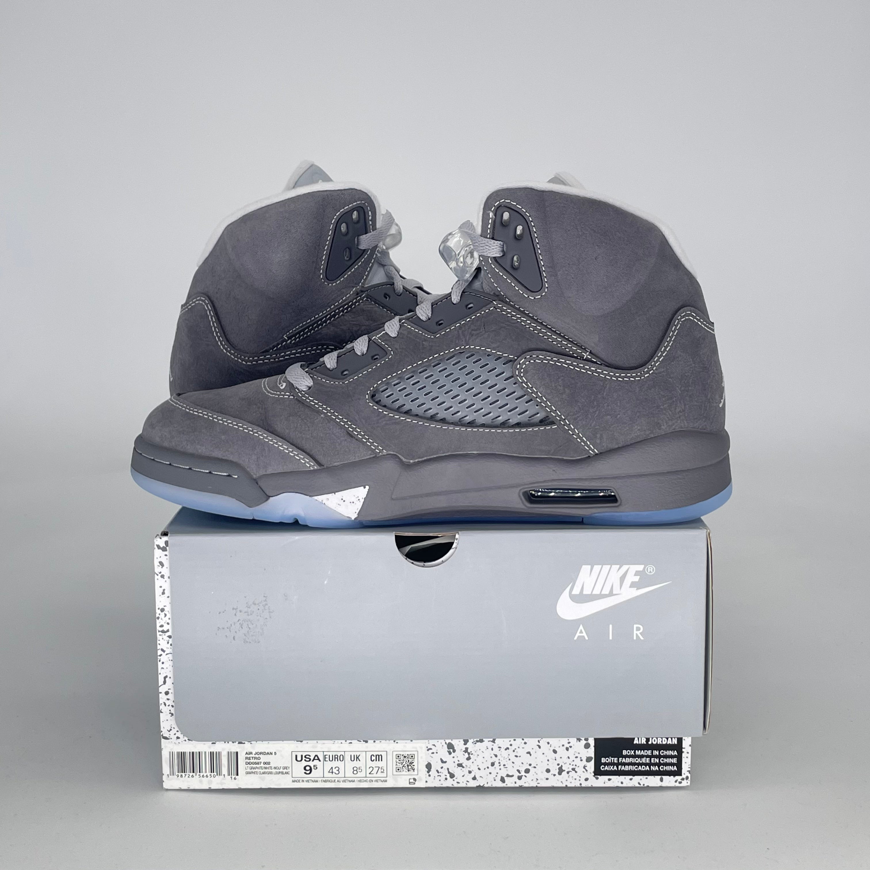 AIR JORDAN 5 WOLF GREY DD0587-002 SIZE 9.5/11W