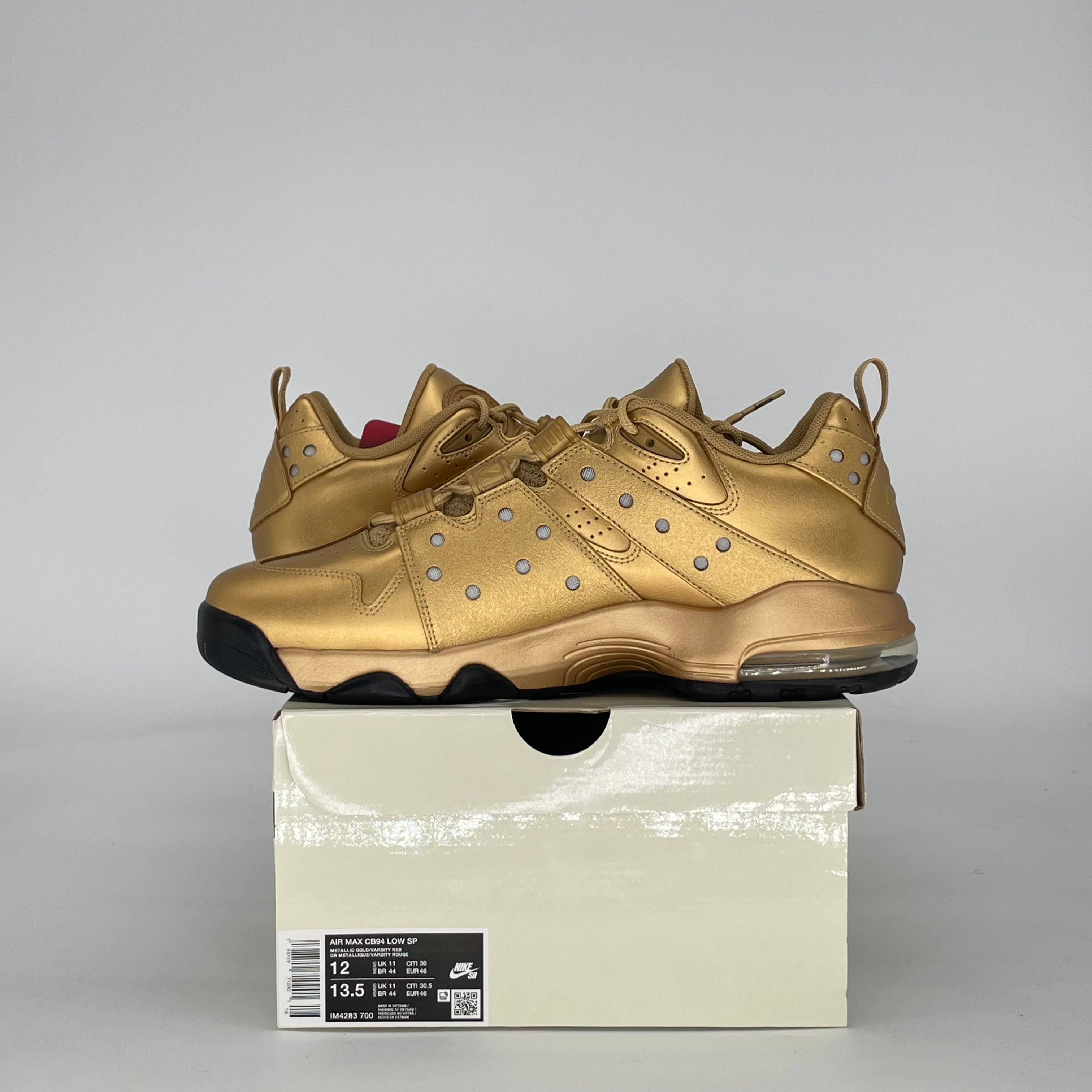 NIKE SB AIR MAX 2 CB '94 LOW SUPREME METALLIC GOLD IM4283-700 SIZE 12/13.5W