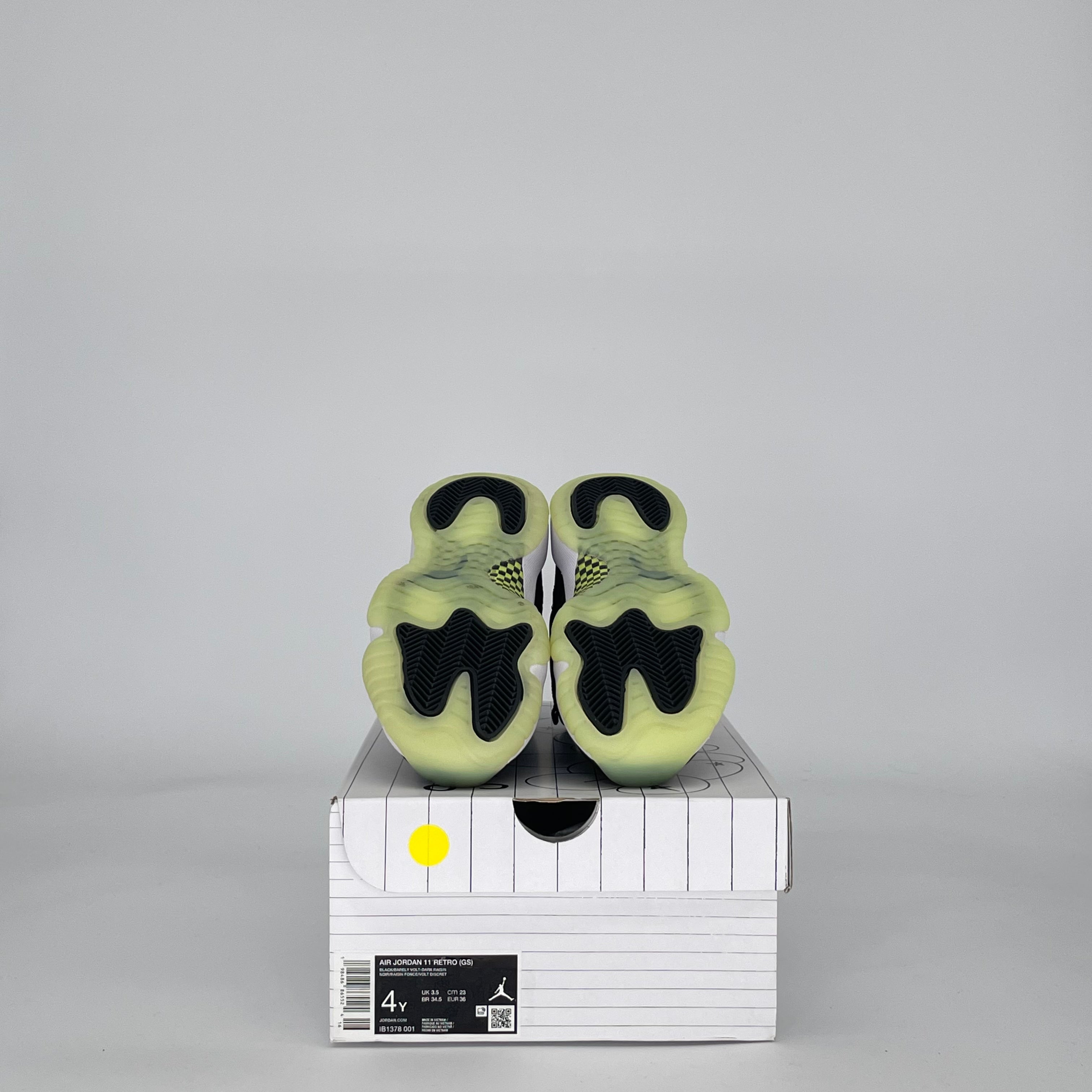 AIR JORDAN 11 BLACK BARELY VOLT IB1378-001 SIZE 4/5.5W GS