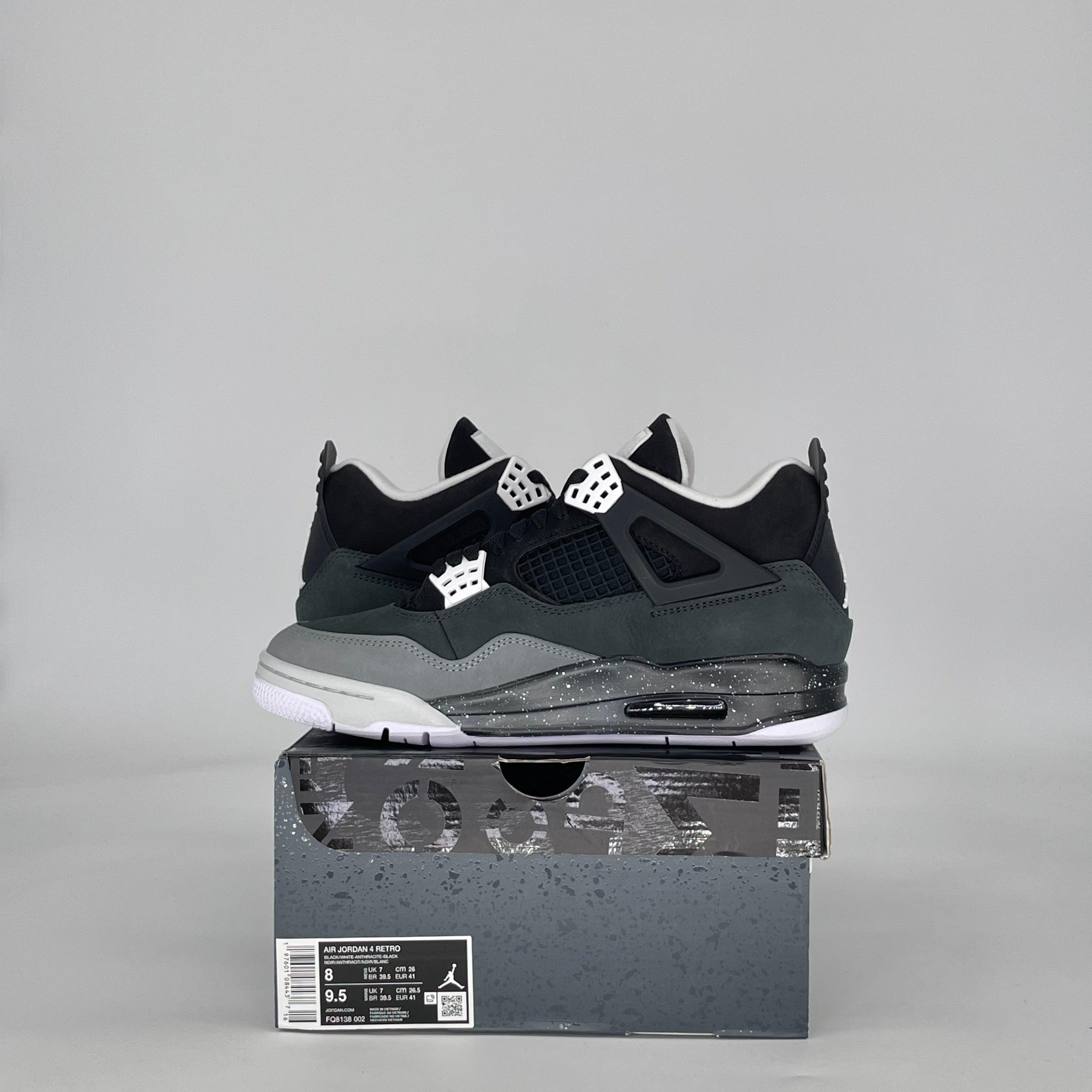AIR JORDAN 4 FEAR (2024) FQ8138-002 SIZE 8/9.5W