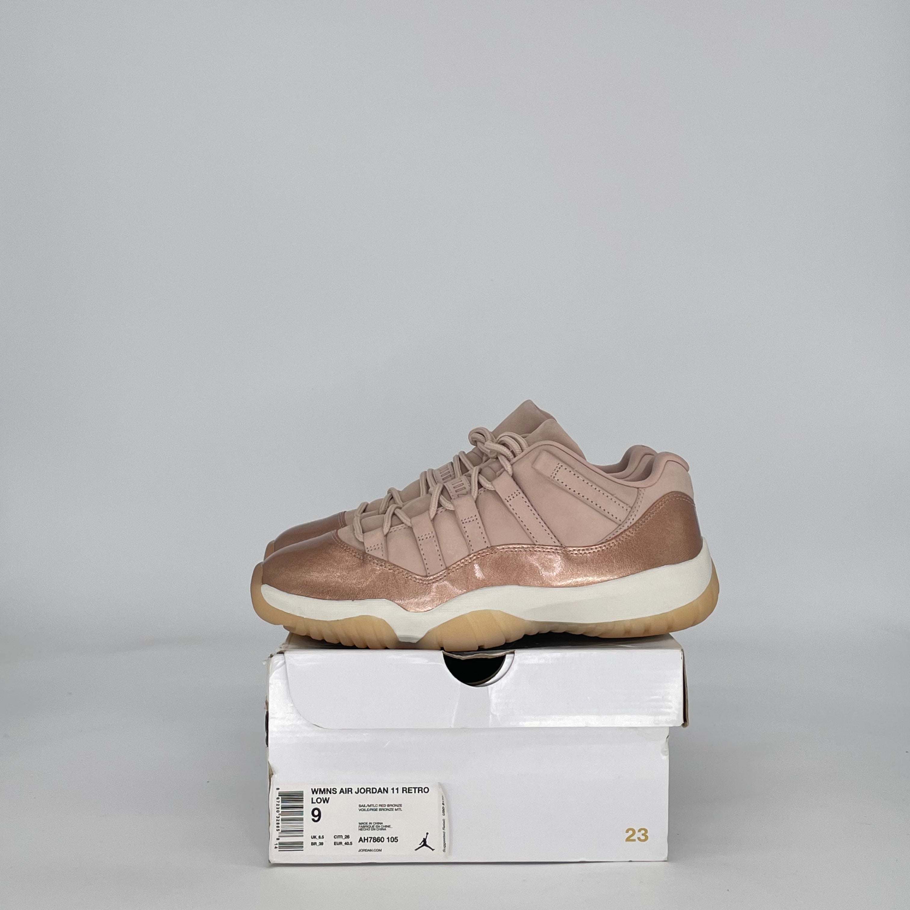 AIR JORDAN 11 LOW ROSE GOLD AH7860-105 SIZE 7.5/9W MENS GS