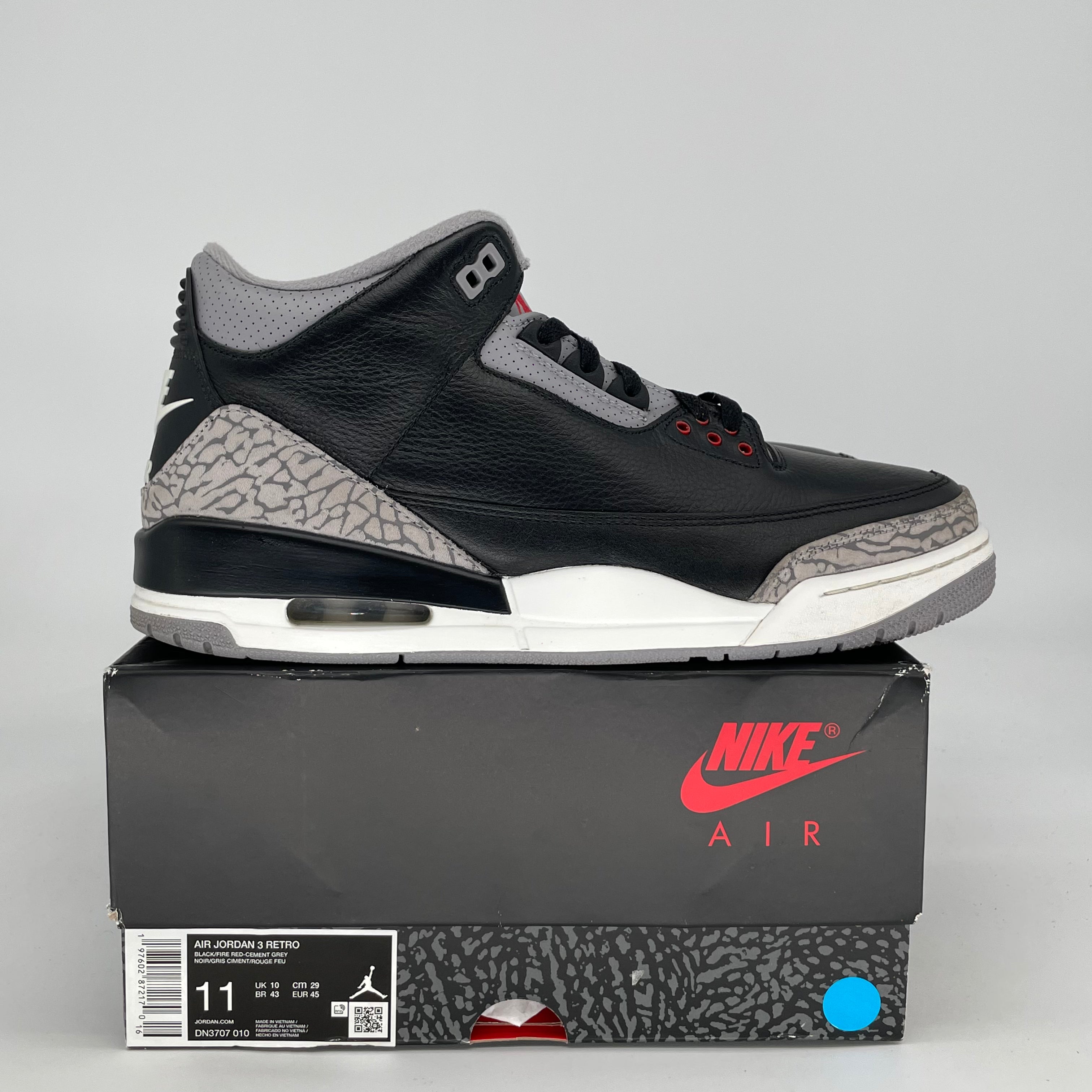 AIR JORDAN 3 BLACK CEMENT DN3707-010 SIZE 11/12.5W