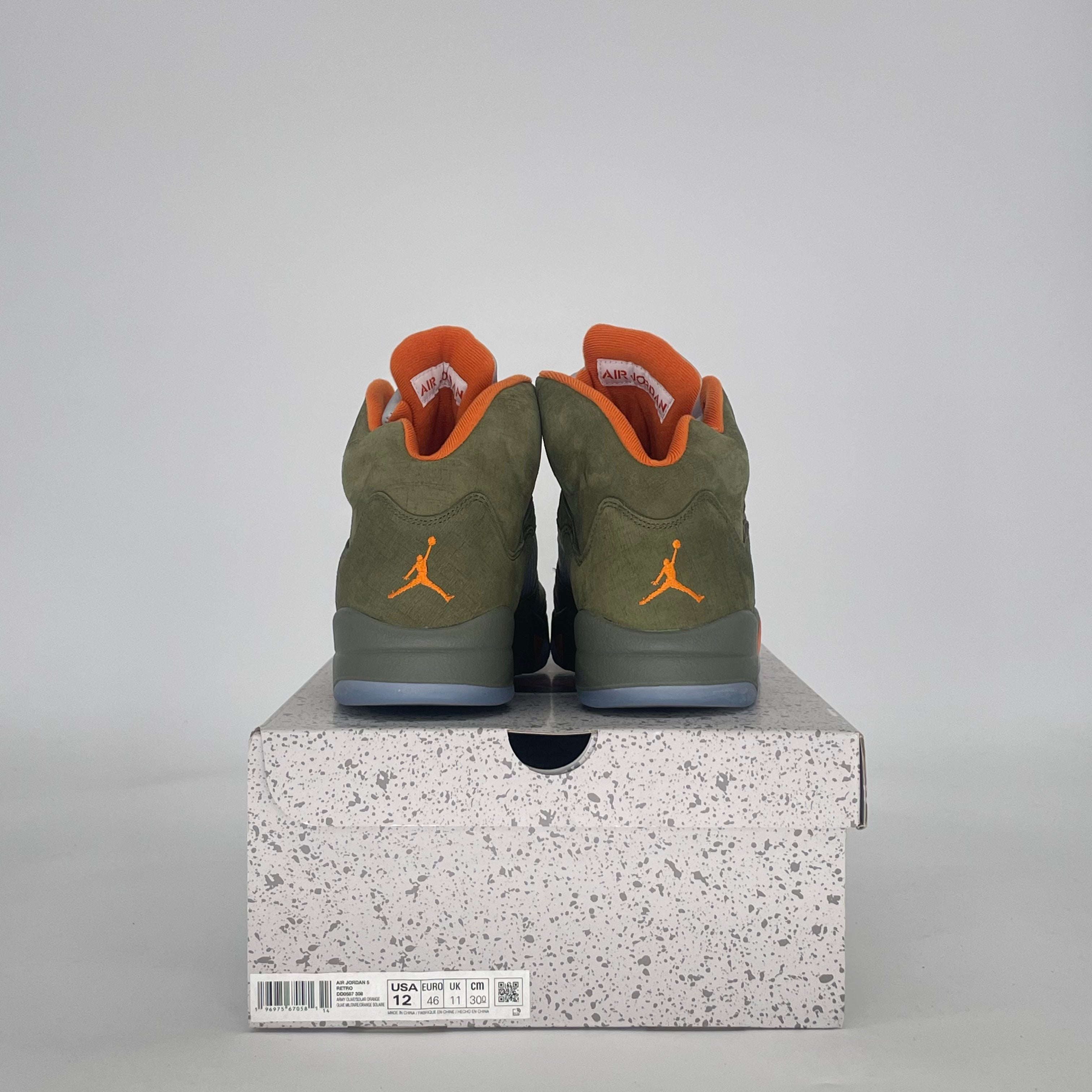 AIR JORDAN 5 OLIVE DD0587-308 SIZE 12/13.5W