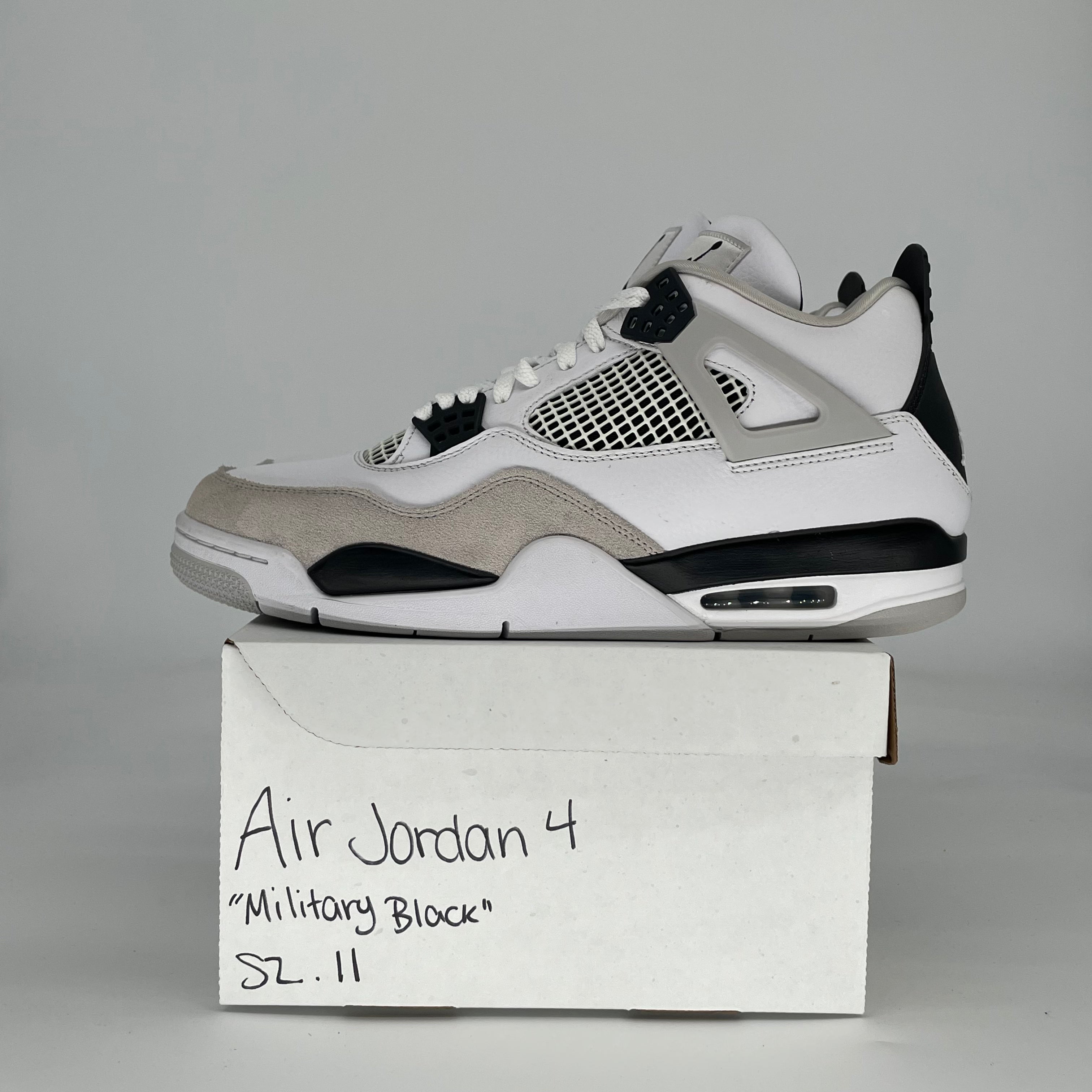AIR JORDAN 4 MILITARY BLACK DH6927-111 SIZE 11/12.5W