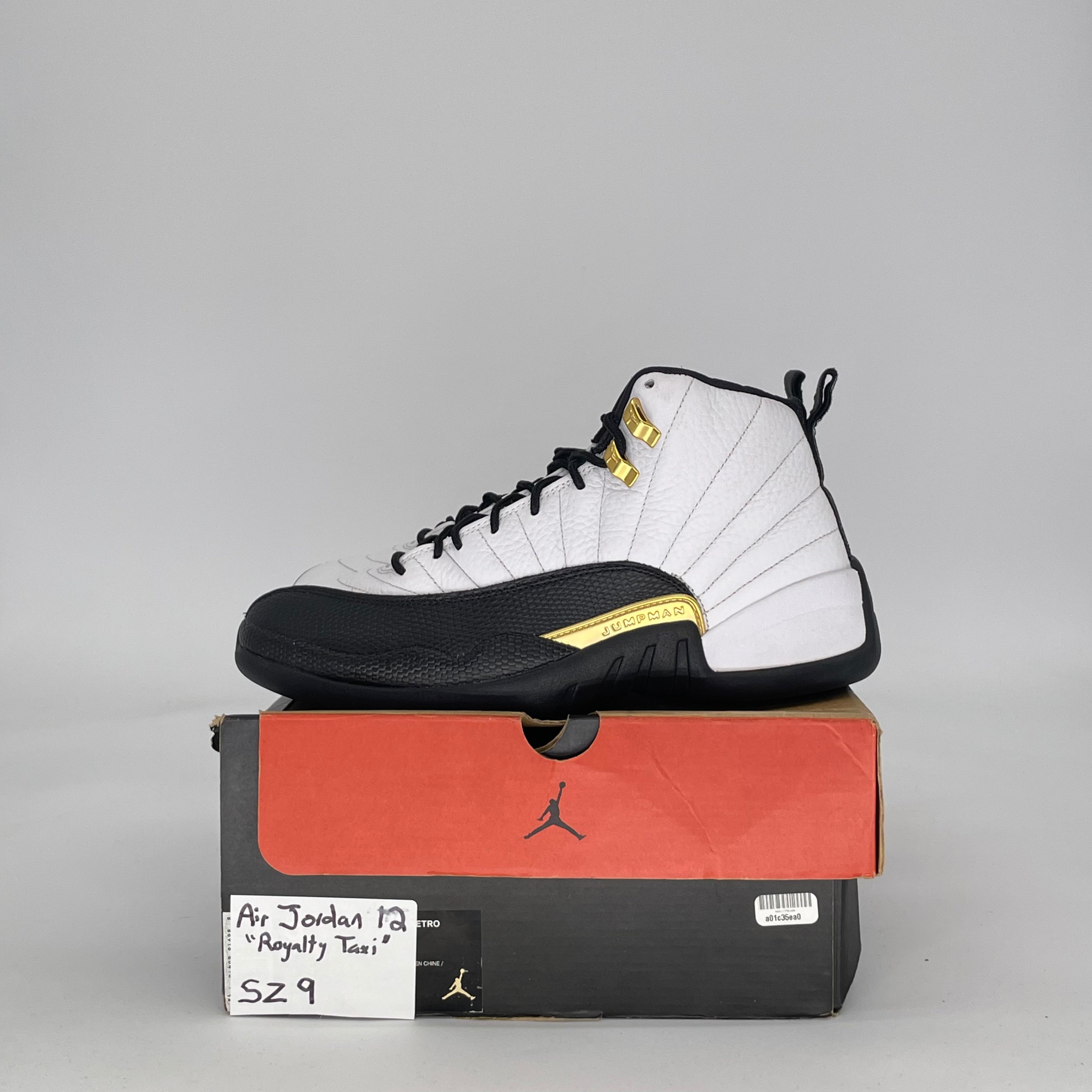AIR JORDAN 12 ROYALTY TAXI CT8013-170 SIZE 9/10.5W