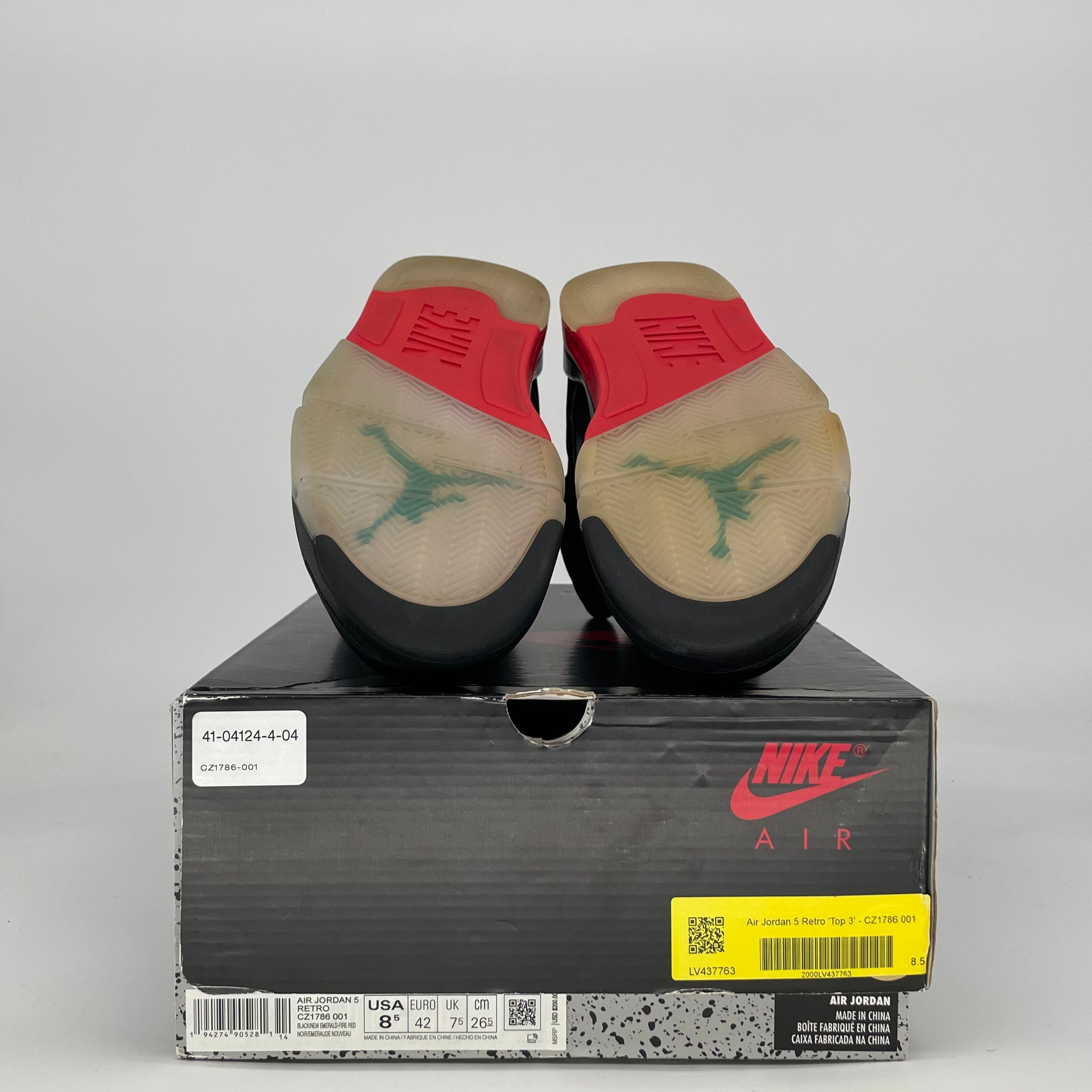 AIR JORDAN 5 TOP 3 CZ1786-001 SIZE 8.5/10W
