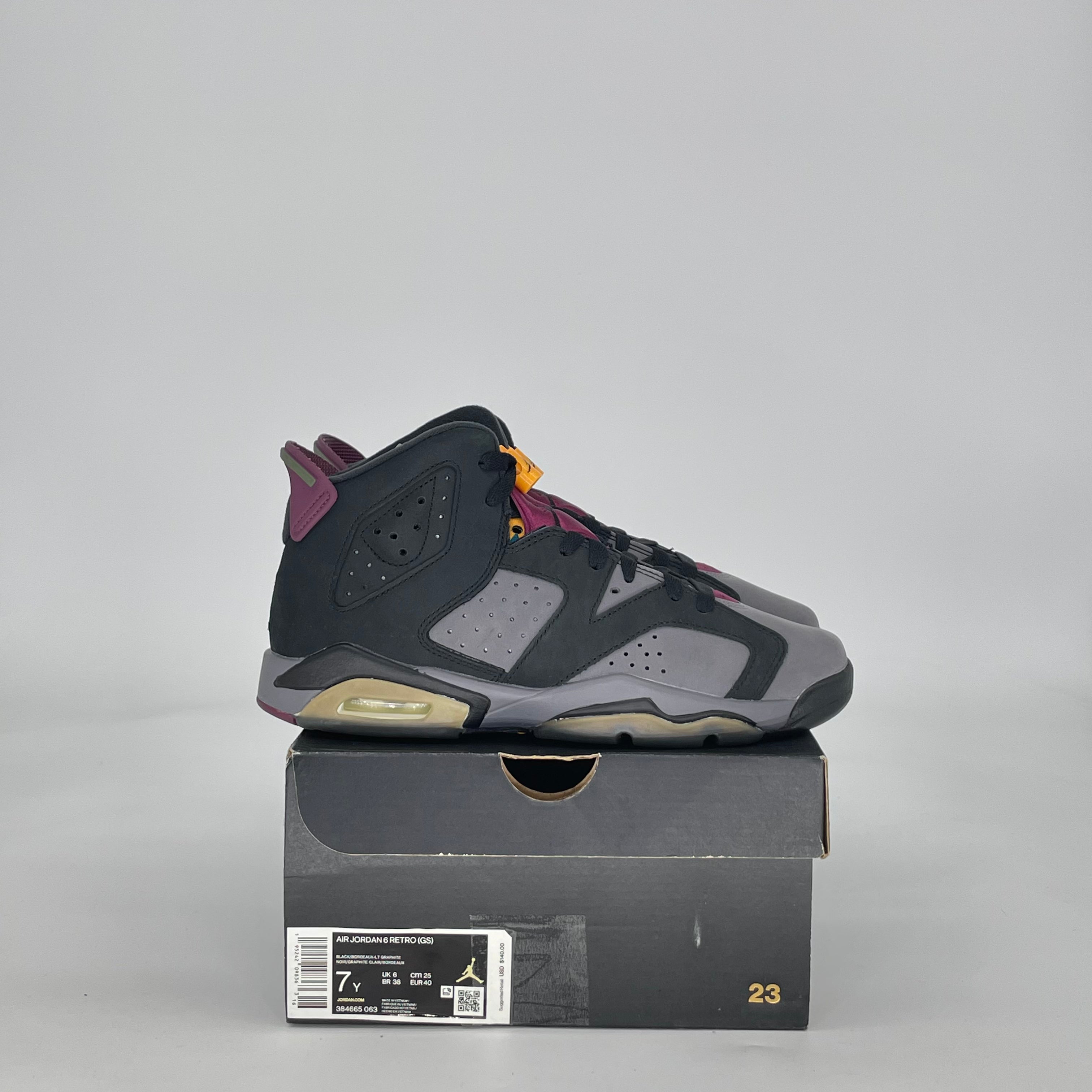 AIR JORDAN 6 BORDEAUX 384665-063 SIZE 7/8.5W GS