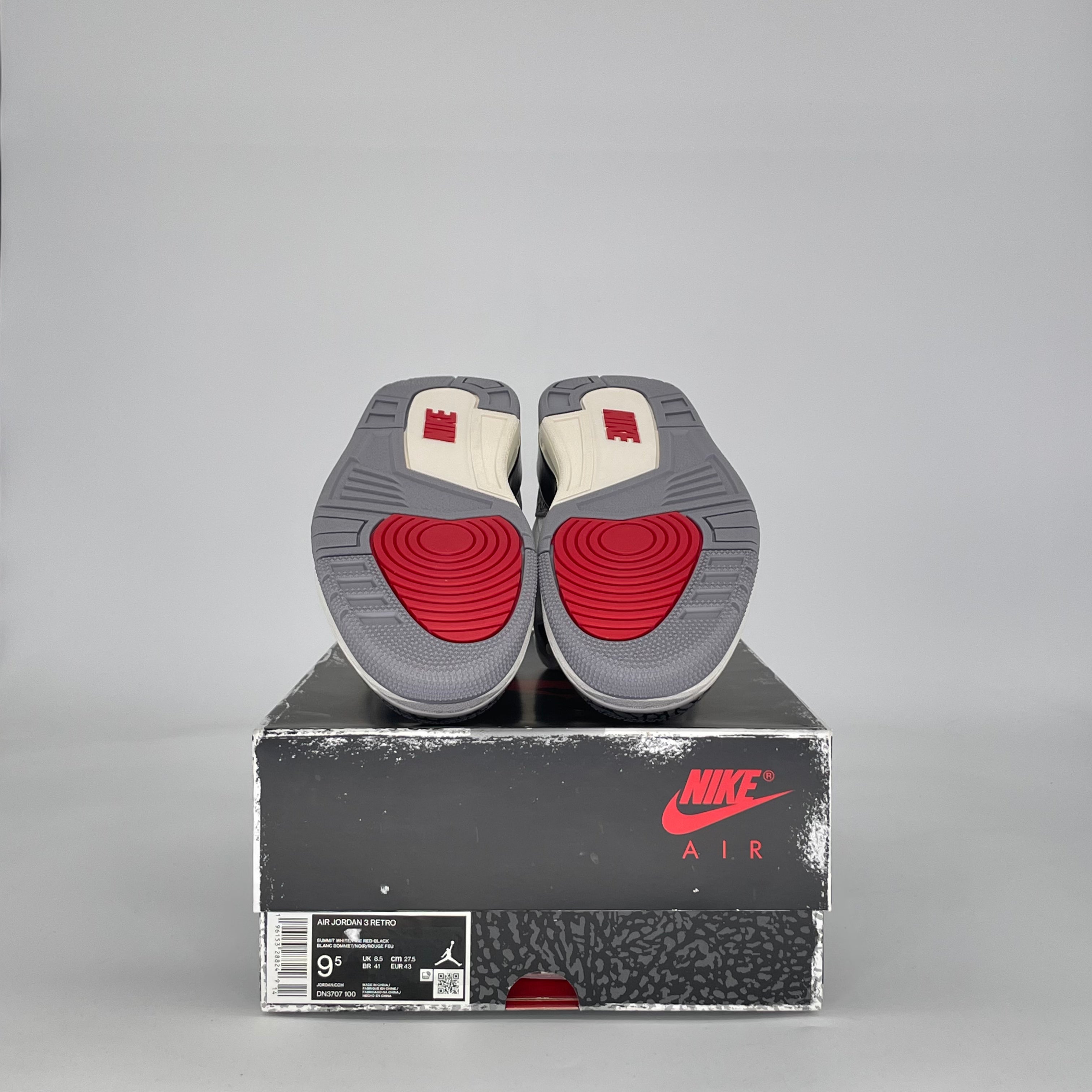 AIR JORDAN 3 WHITE CEMENT REIMAGINED DN3707-100 SIZE 9.5/11W